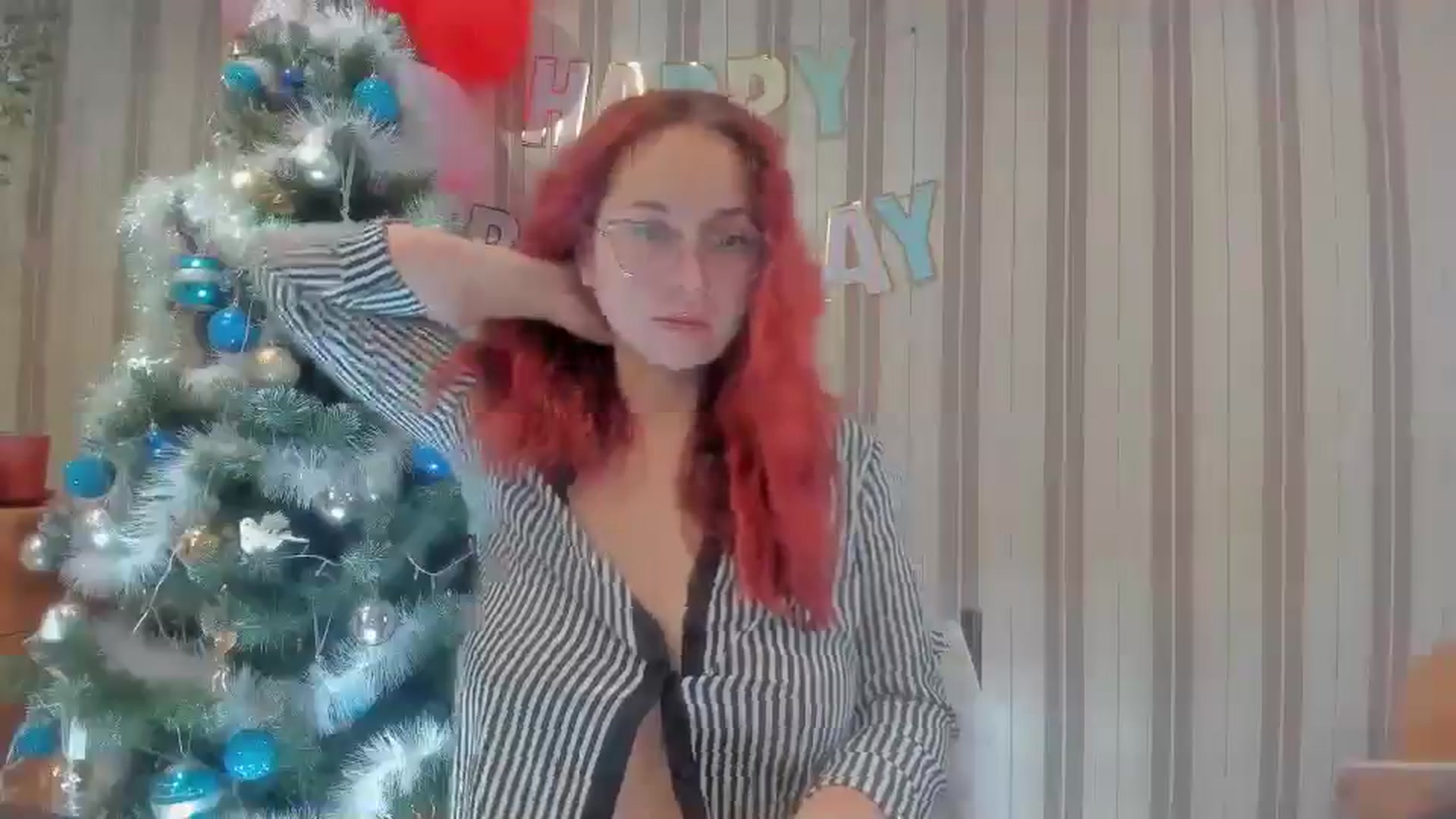 Gallery image thumbnail from Lady_Shy_'s myfreecams stream on, 02/03/2025, 14:42 image 7 of 20