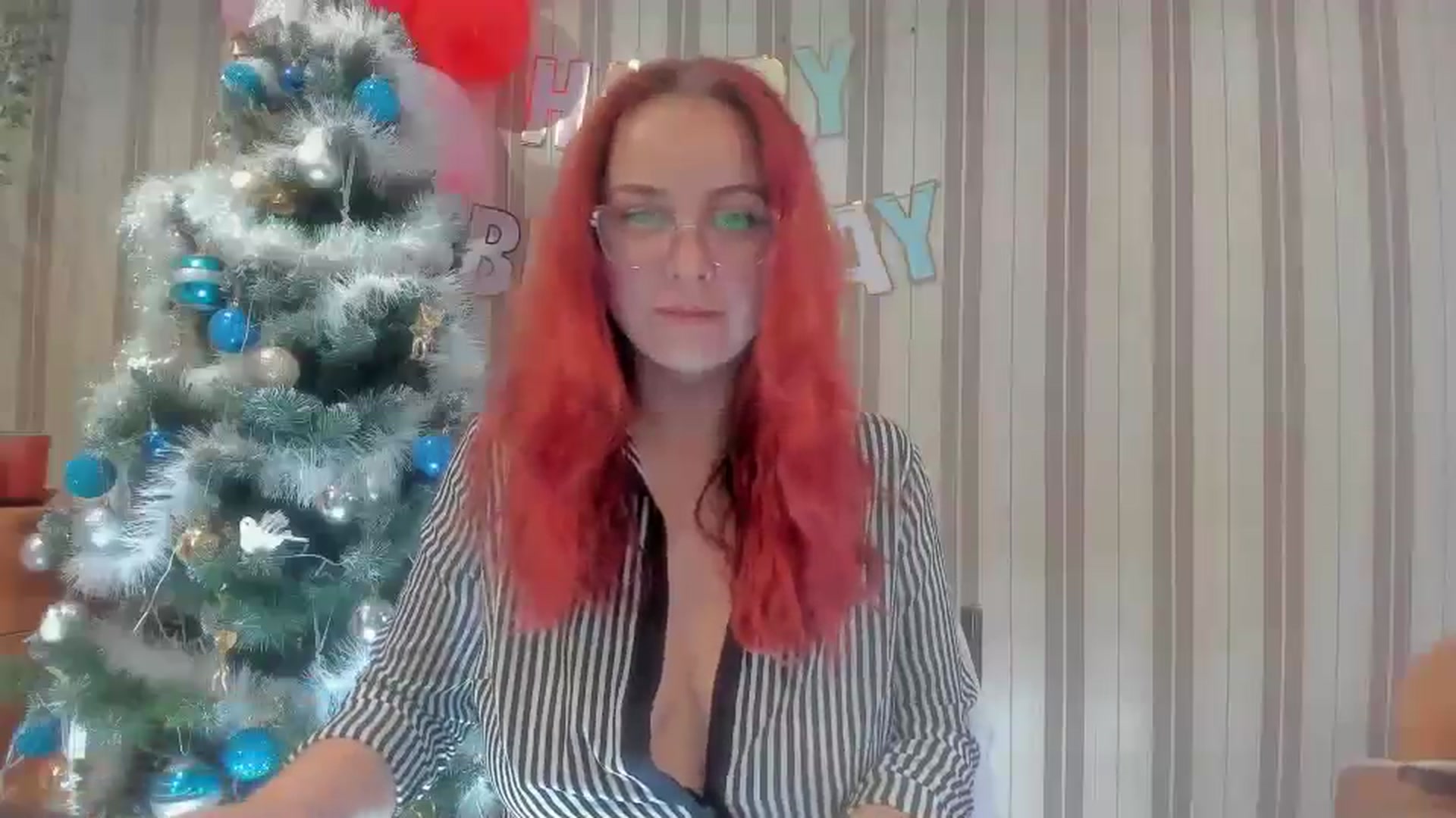 Gallery image thumbnail from Lady_Shy_'s myfreecams stream on, 02/03/2025, 14:42 image 9 of 20