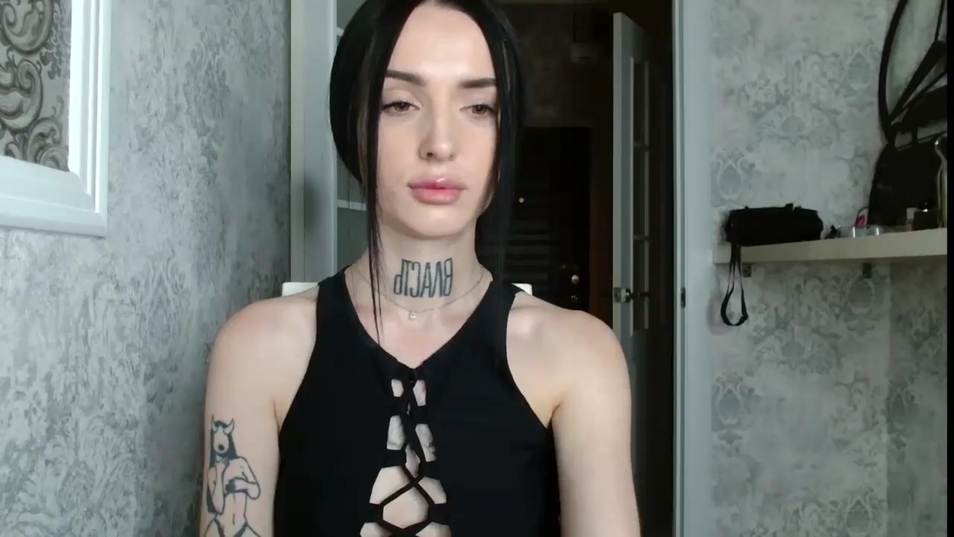 Gallery image thumbnail from Lady__tattoo's myfreecams stream on, 04/26/2025, 19:03 image 3 of 20