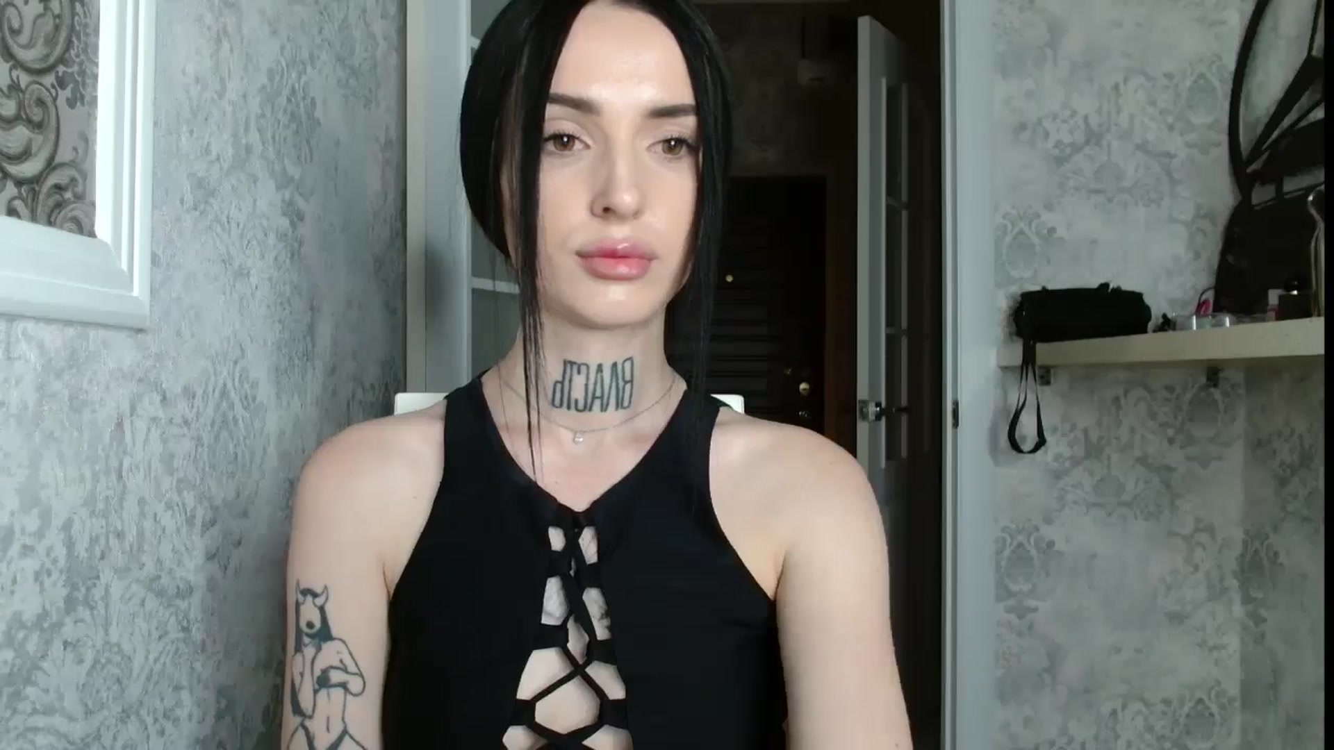 Gallery image thumbnail from Lady__tattoo's myfreecams stream on, 04/26/2025, 19:03 image 2 of 20