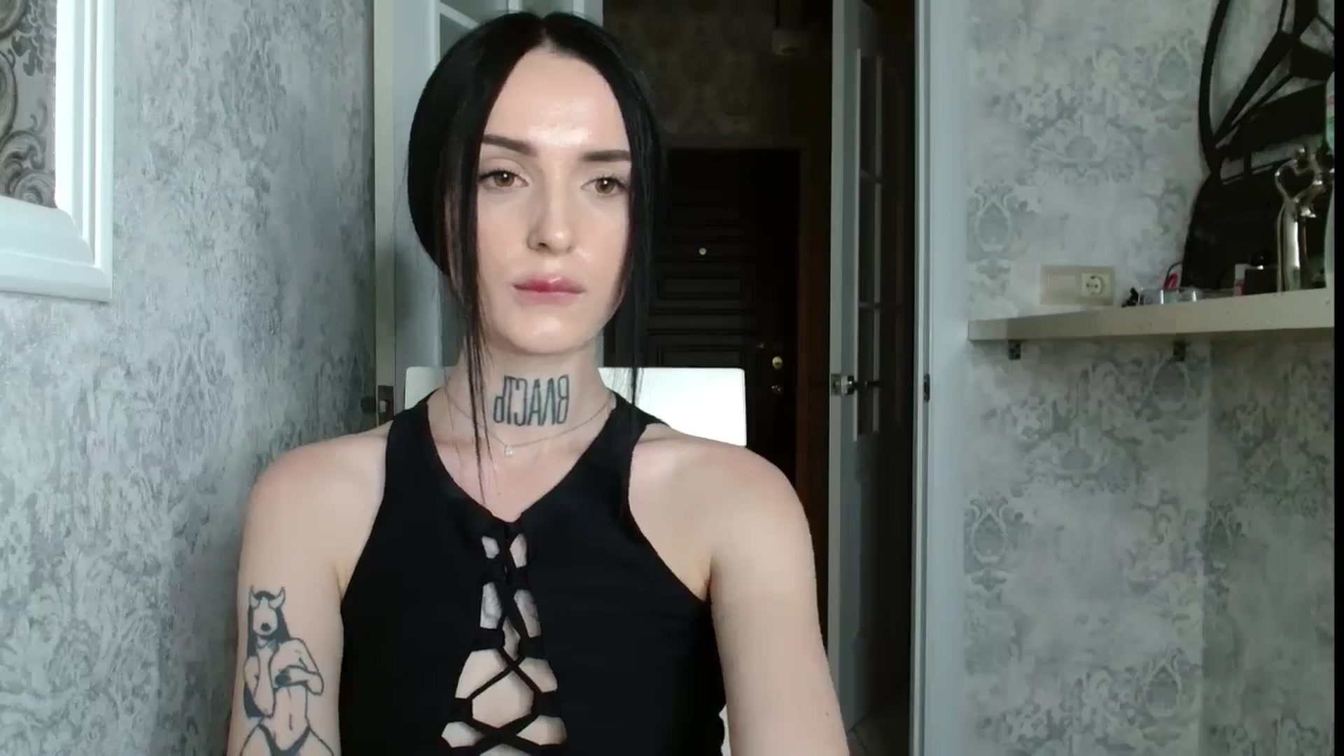 Gallery image thumbnail from Lady__tattoo's myfreecams stream on, 04/26/2025, 21:26 image 6 of 20