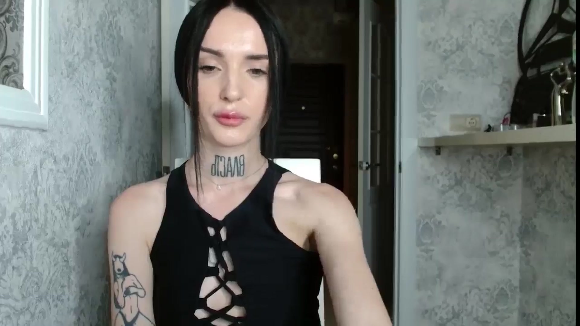 Gallery image thumbnail from Lady__tattoo's myfreecams stream on, 04/26/2025, 21:26 image 9 of 20