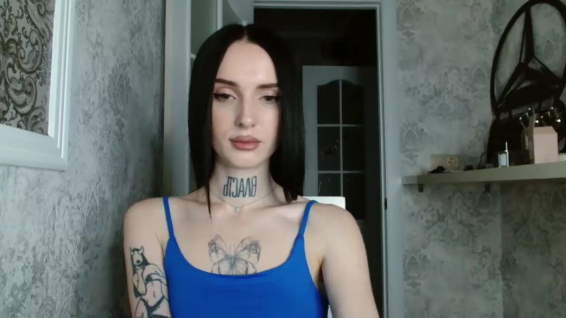 Gallery image thumbnail from Lady__tattoo's myfreecams stream on, 04/28/2025, 18:01 image 18 of 20