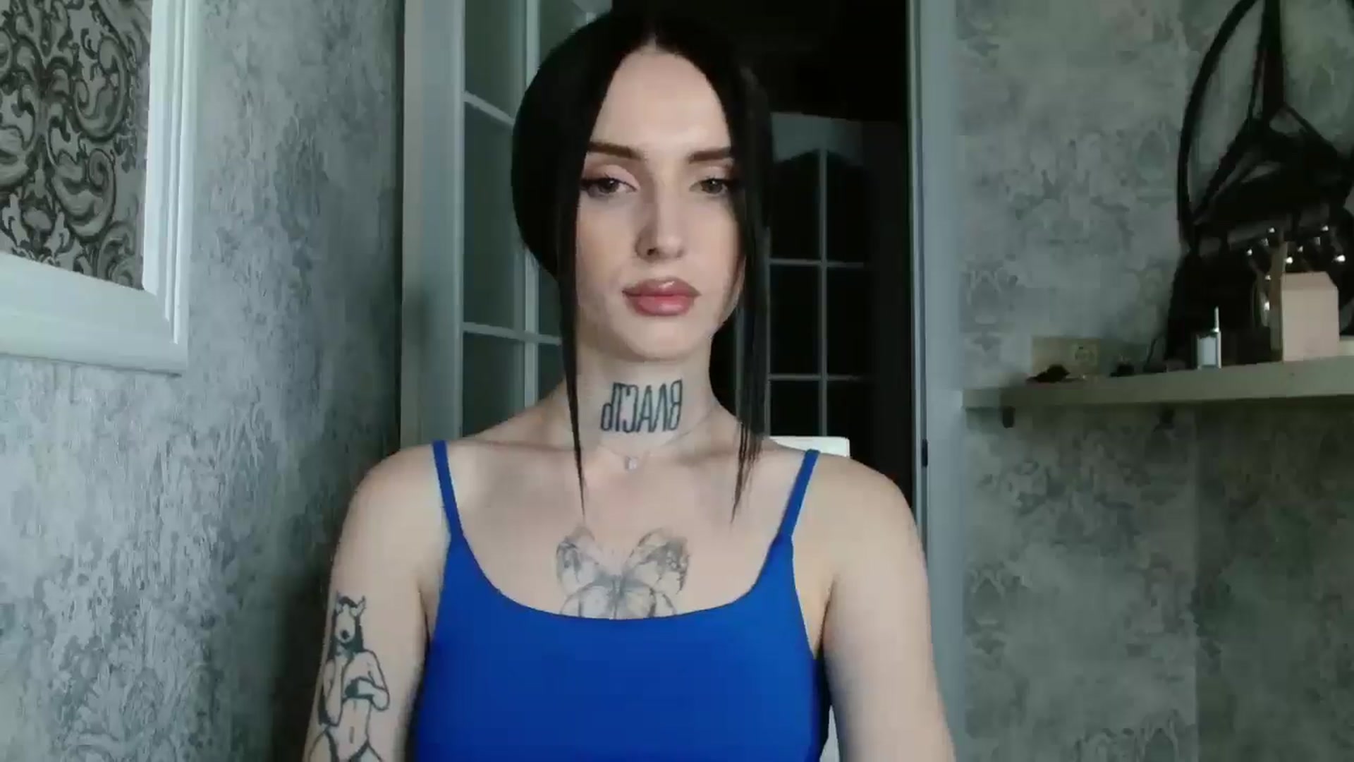 Gallery image thumbnail from Lady__tattoo's myfreecams stream on, 04/28/2025, 19:30 image 18 of 20