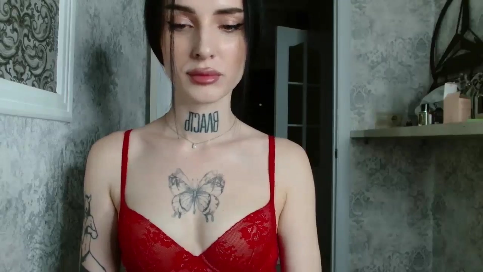 Gallery image thumbnail from Lady__tattoo's myfreecams stream on, 05/01/2025, 11:47 image 20 of 20