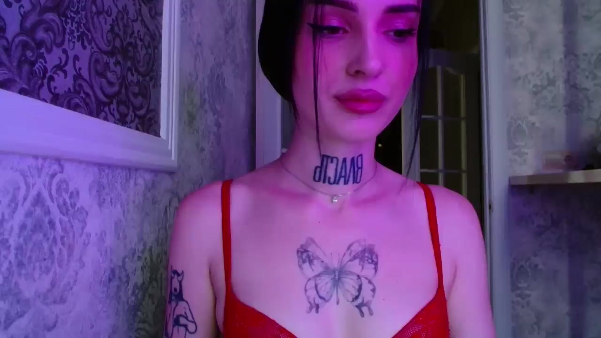 Gallery image thumbnail from Lady__tattoo's myfreecams stream on, 05/01/2025, 13:55 image 1 of 20