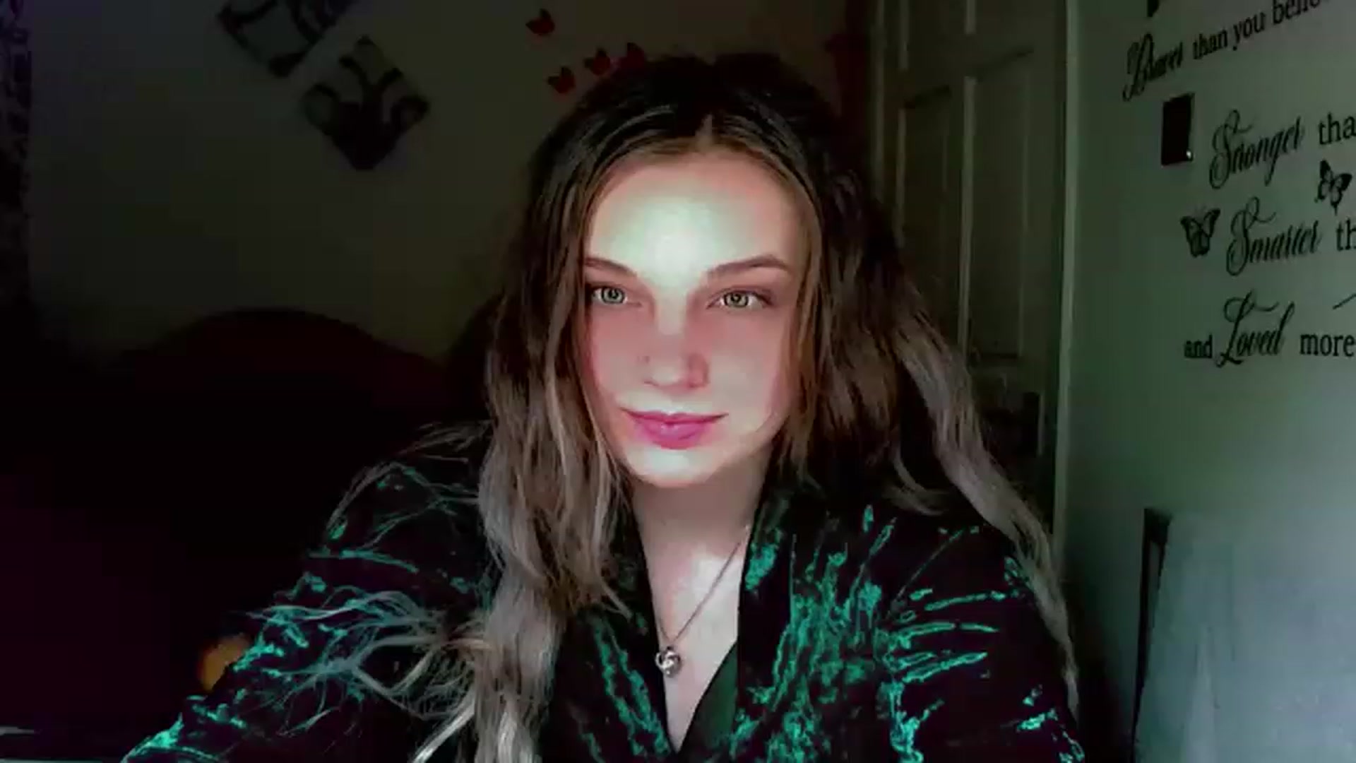 Gallery image thumbnail from Lady_in_red7's myfreecams stream on, 11/28/2022, 23:21 image 8 of 20