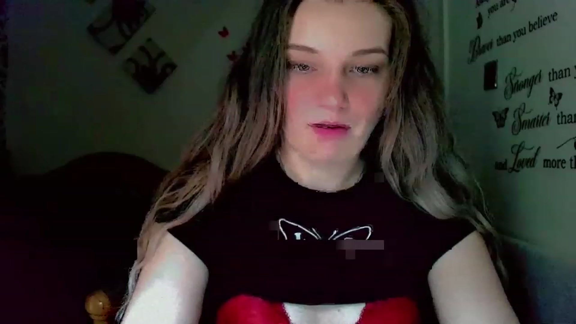 Gallery image thumbnail from Lady_in_red7's myfreecams stream on, 11/29/2022, 10:43 image 3 of 20