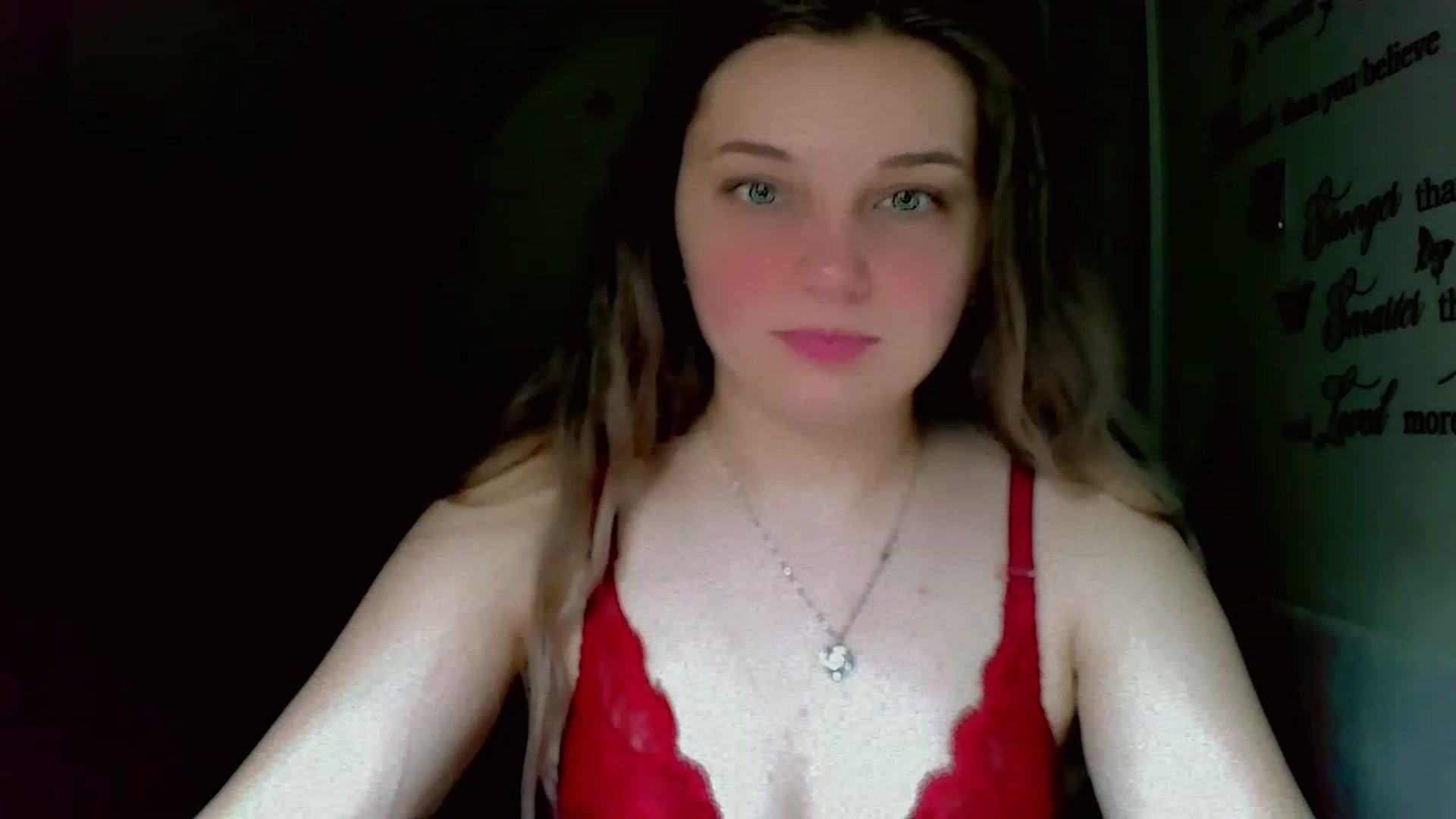 Gallery image thumbnail from Lady_in_red7's myfreecams stream on, 11/29/2022, 11:40 image 3 of 20