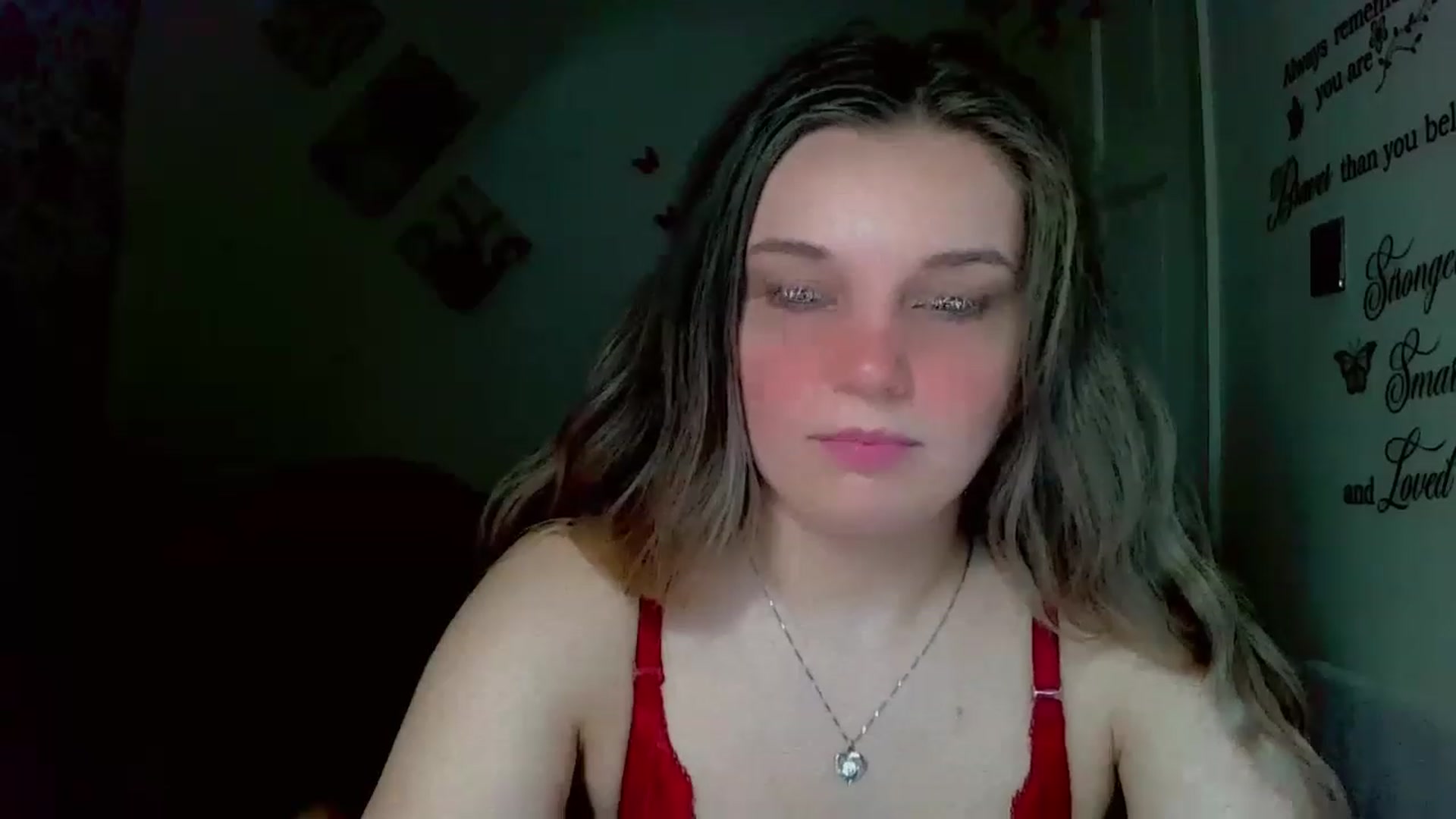 Gallery image thumbnail from Lady_in_red7's myfreecams stream on, 11/29/2022, 12:21 image 13 of 20