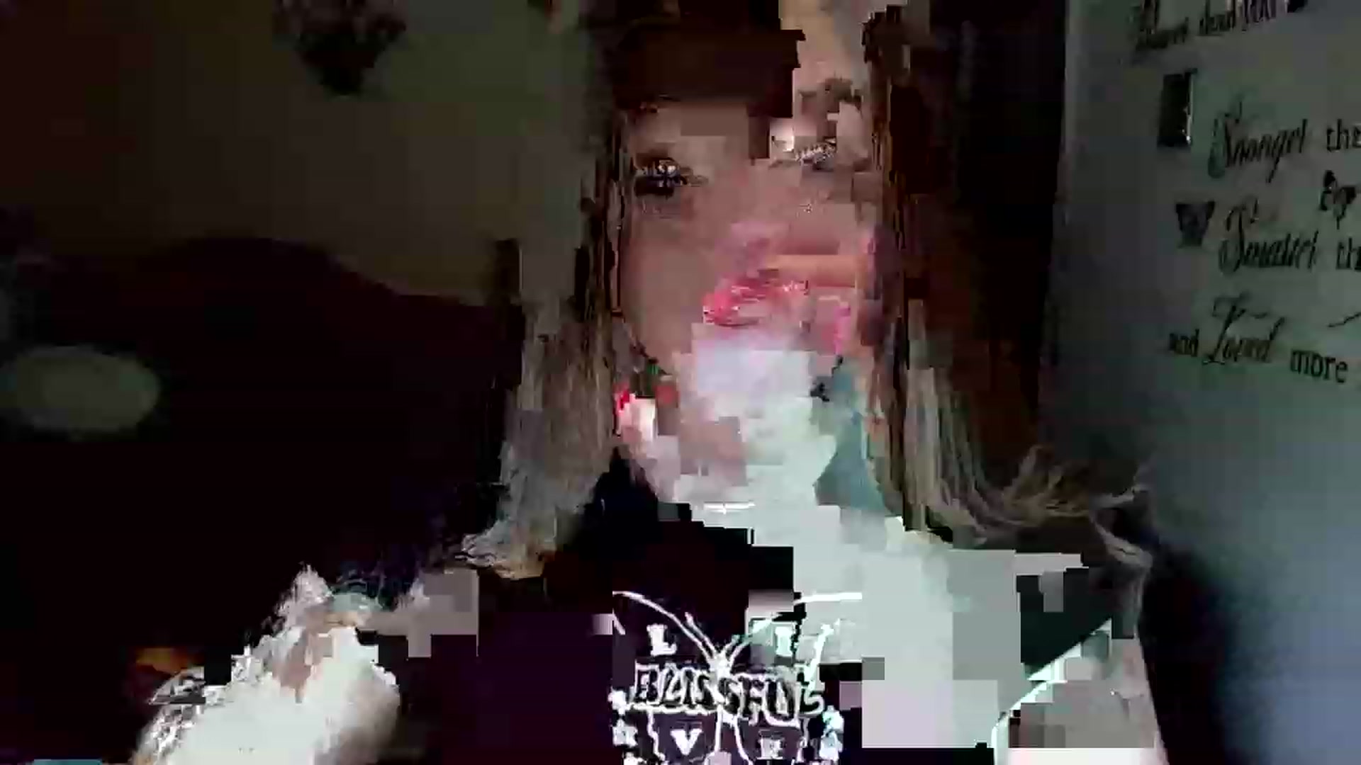Gallery image thumbnail from Lady_in_red7's myfreecams stream on, 02/20/2023, 12:58 image 16 of 20