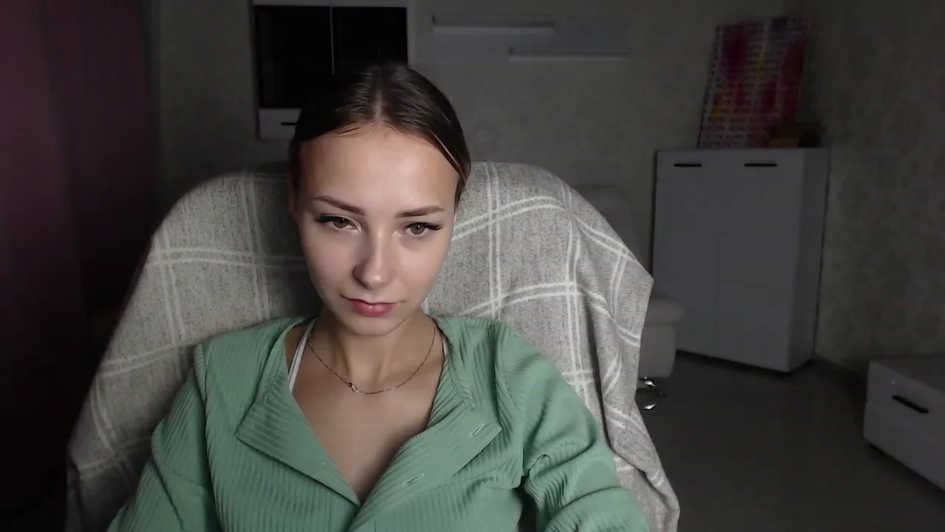 Gallery image thumbnail from Lady_lucky1's myfreecams stream on, 11/24/2022, 18:24 image 16 of 20