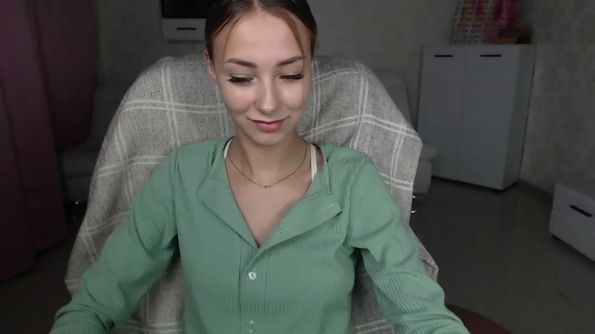Gallery image thumbnail from Lady_lucky1's myfreecams stream on, 11/24/2022, 19:25 image 11 of 20