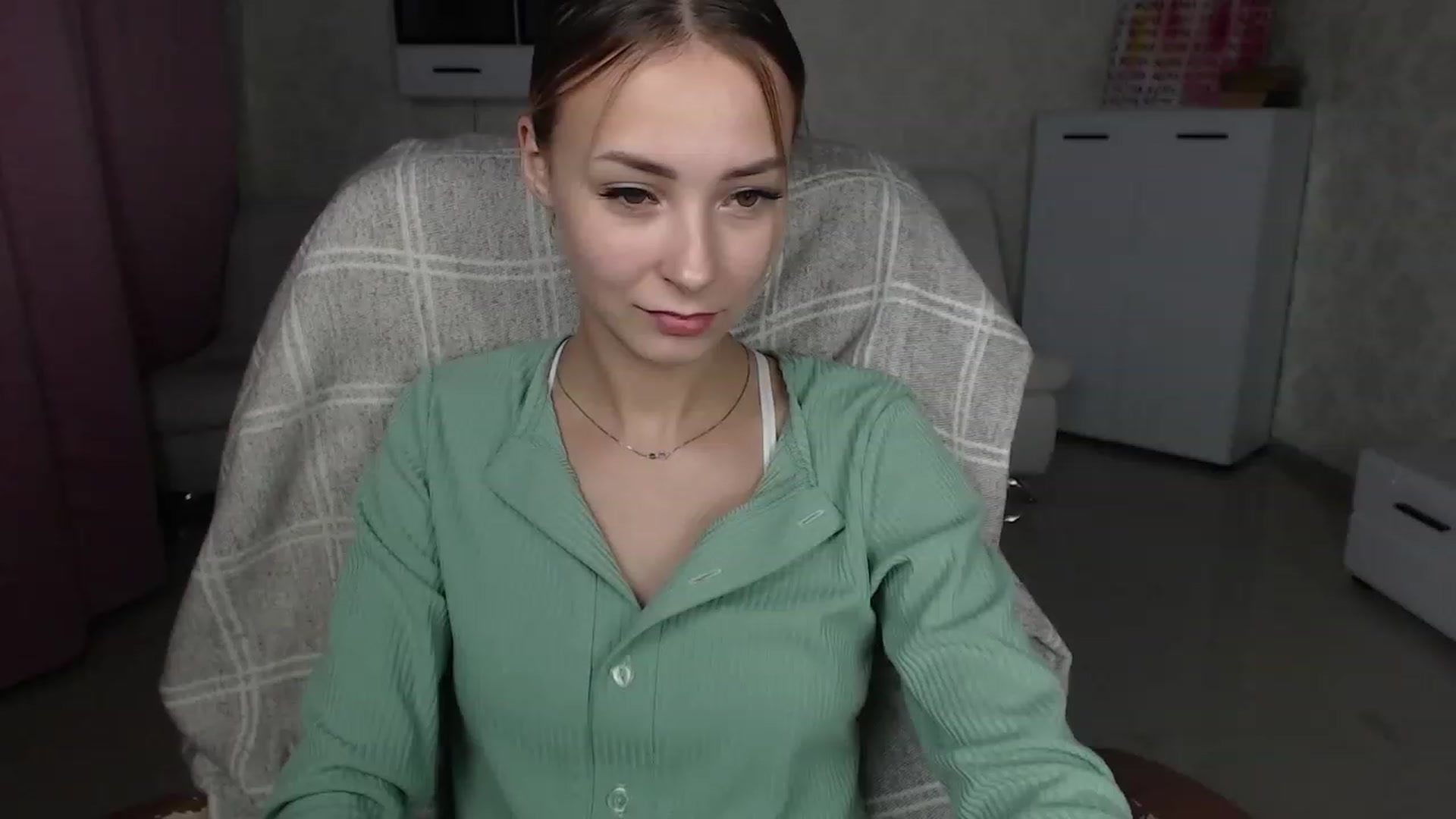 Gallery image thumbnail from Lady_lucky1's myfreecams stream on, 11/24/2022, 19:25 image 14 of 20