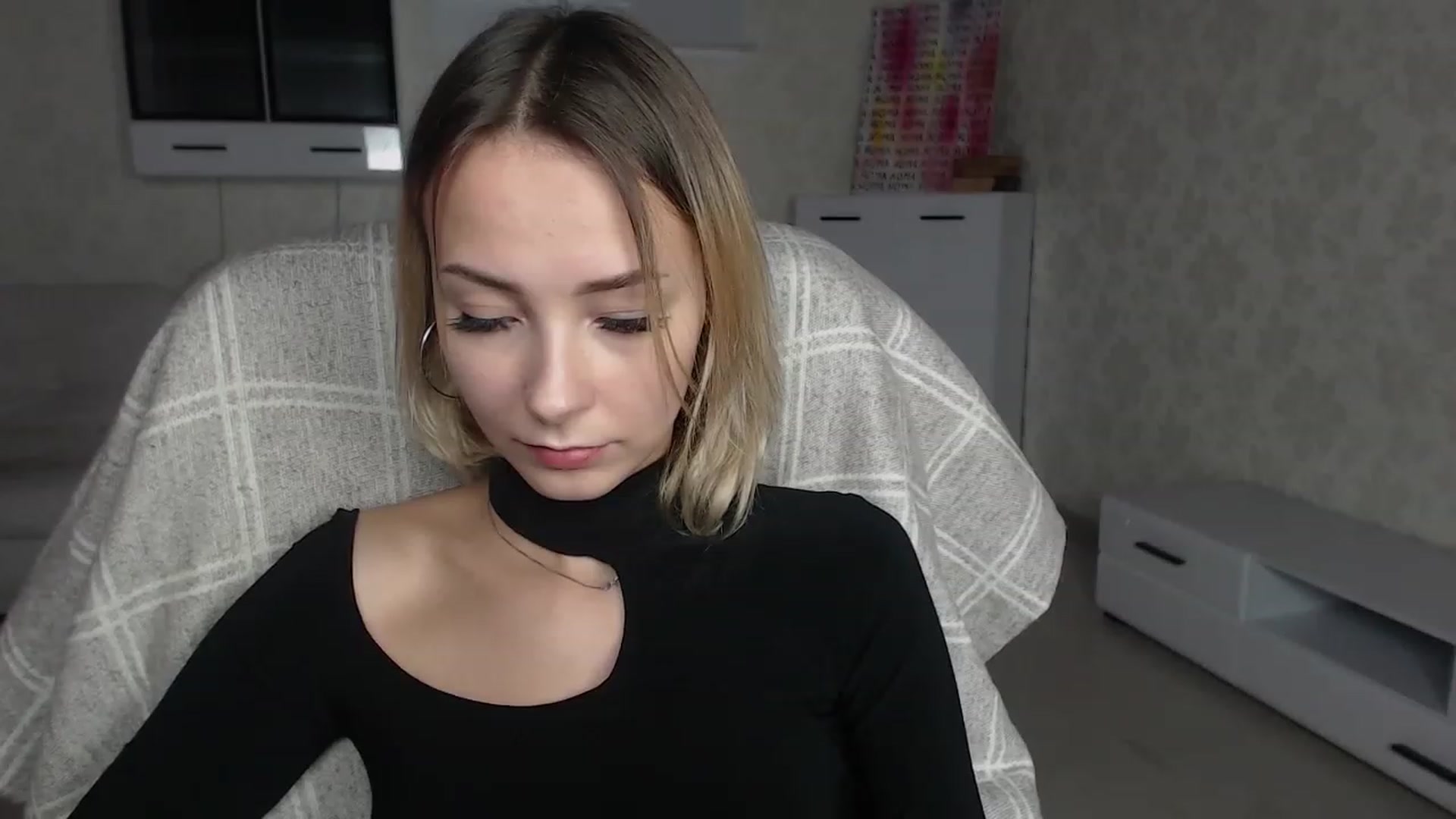 Gallery image thumbnail from Lady_lucky1's myfreecams stream on, 11/25/2022, 19:38 image 6 of 20