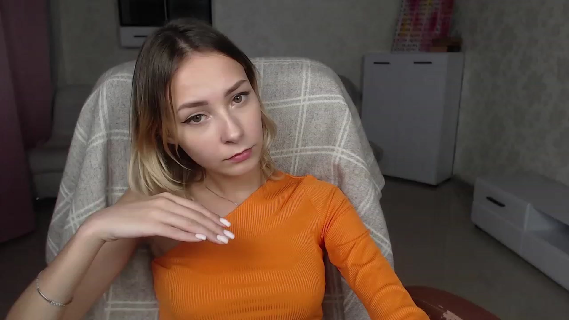 Gallery image thumbnail from Lady_lucky1's myfreecams stream on, 12/11/2022, 19:39 image 1 of 20