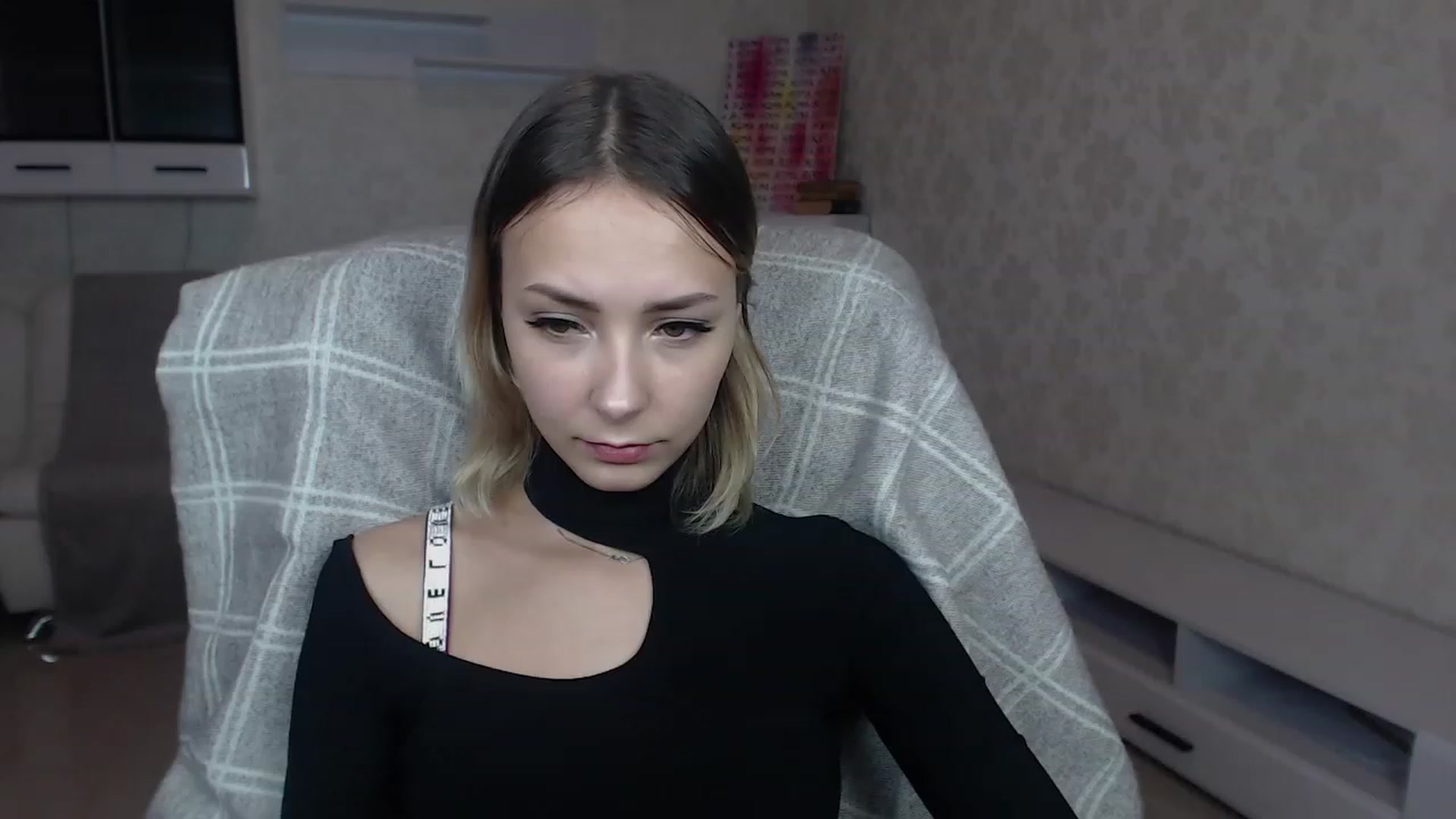 Gallery image thumbnail from Lady_lucky1's myfreecams stream on, 12/16/2022, 17:16 image 10 of 20