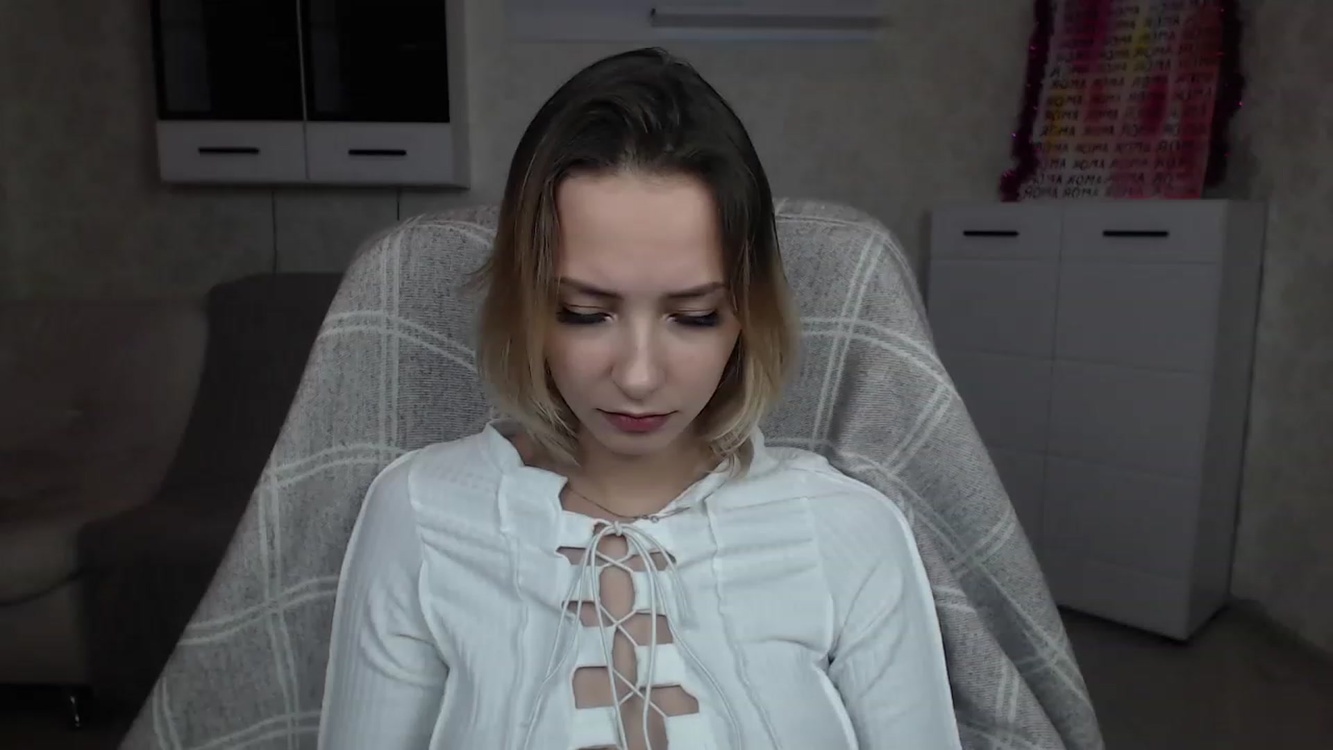 Gallery image thumbnail from Lady_lucky1's myfreecams stream on, 12/19/2022, 15:52 image 10 of 20