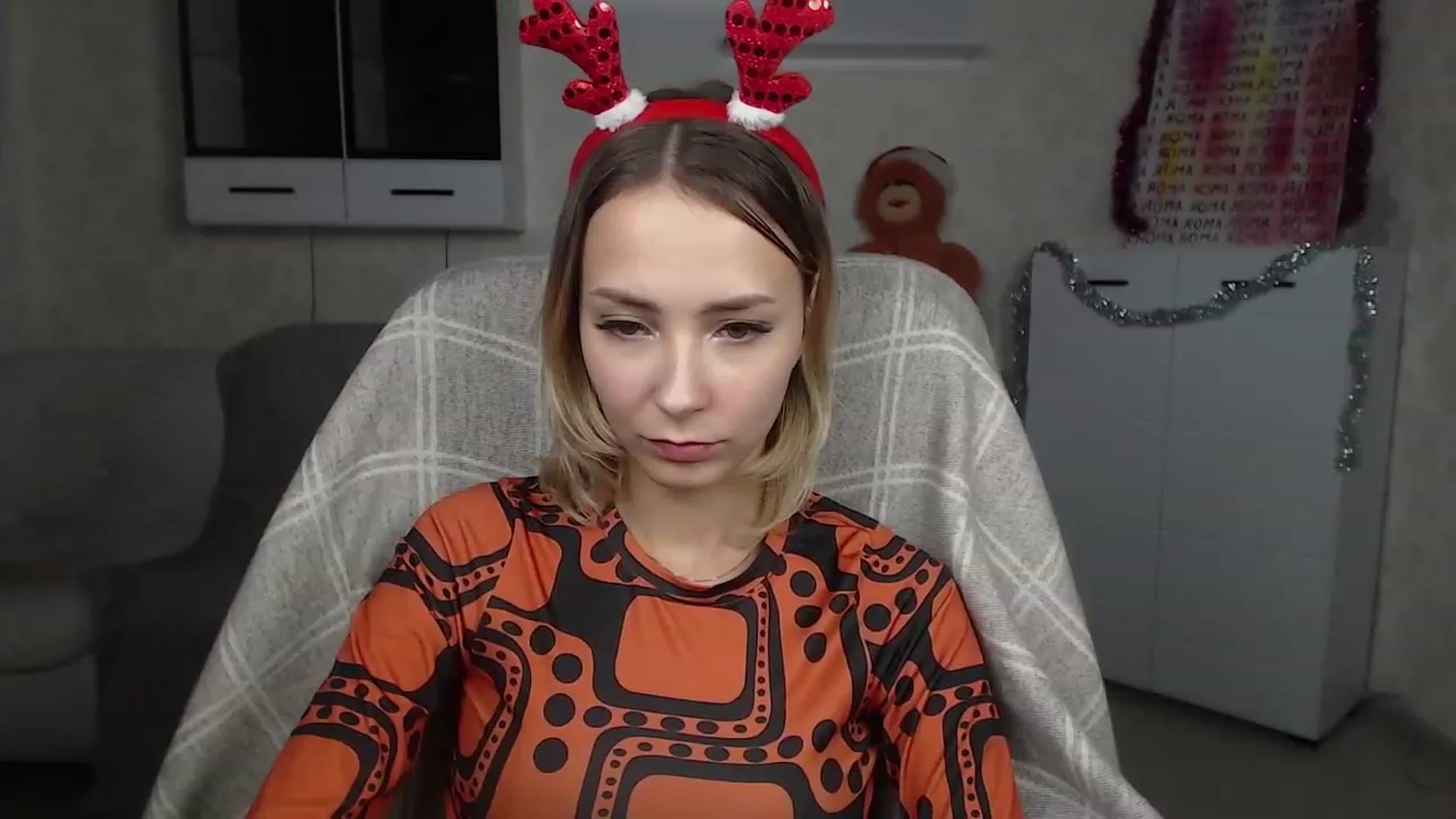 Gallery image thumbnail from Lady_lucky1's myfreecams stream on, 12/20/2022, 19:02 image 2 of 20