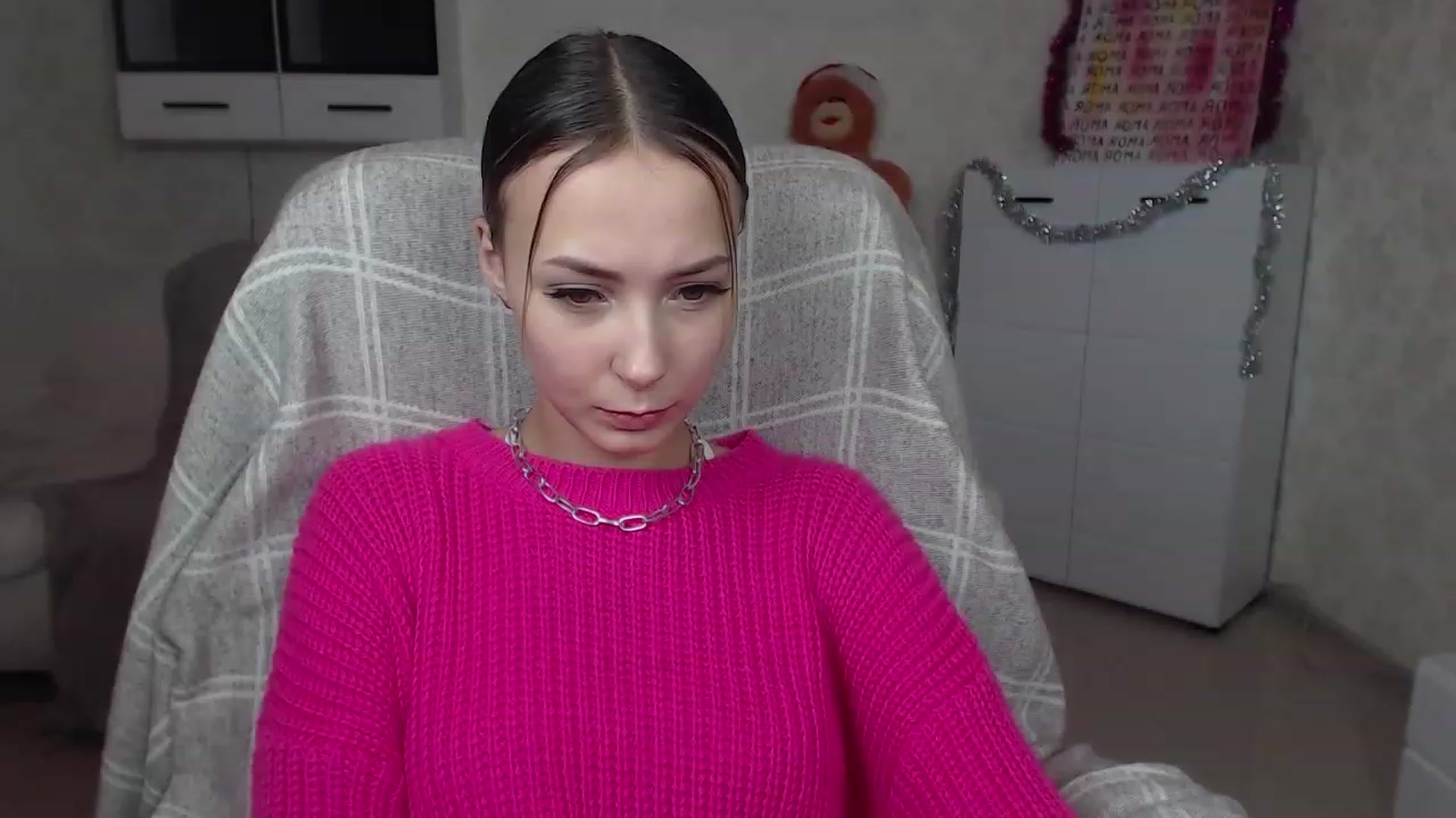 Gallery image thumbnail from Lady_lucky1's myfreecams stream on, 12/22/2022, 16:38 image 2 of 20