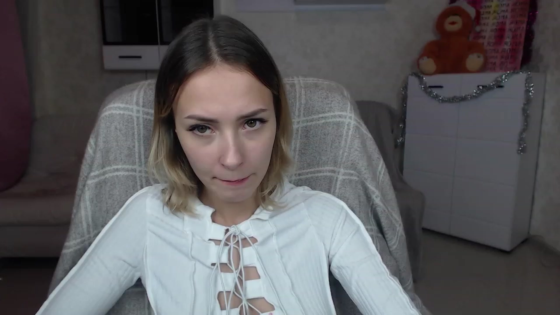 Gallery image thumbnail from Lady_lucky1's myfreecams stream on, 12/24/2022, 19:44 image 20 of 20
