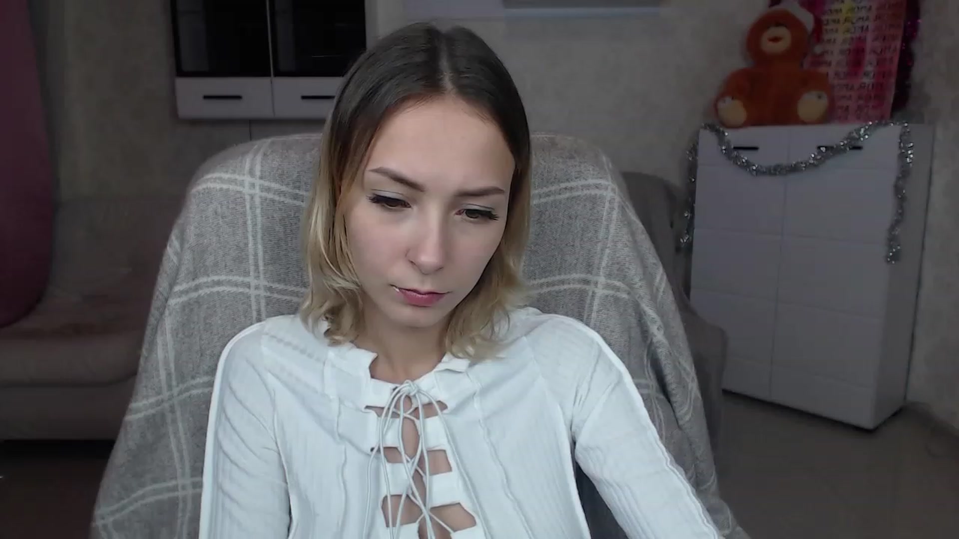 Gallery image thumbnail from Lady_lucky1's myfreecams stream on, 12/24/2022, 19:44 image 11 of 20