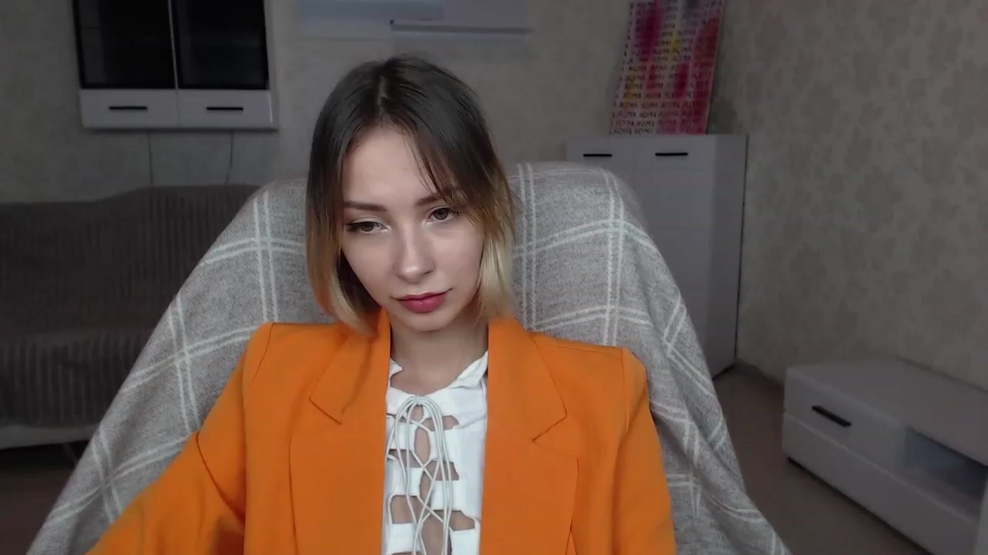 Gallery image thumbnail from Lady_lucky1's myfreecams stream on, 01/06/2023, 17:15 image 6 of 20