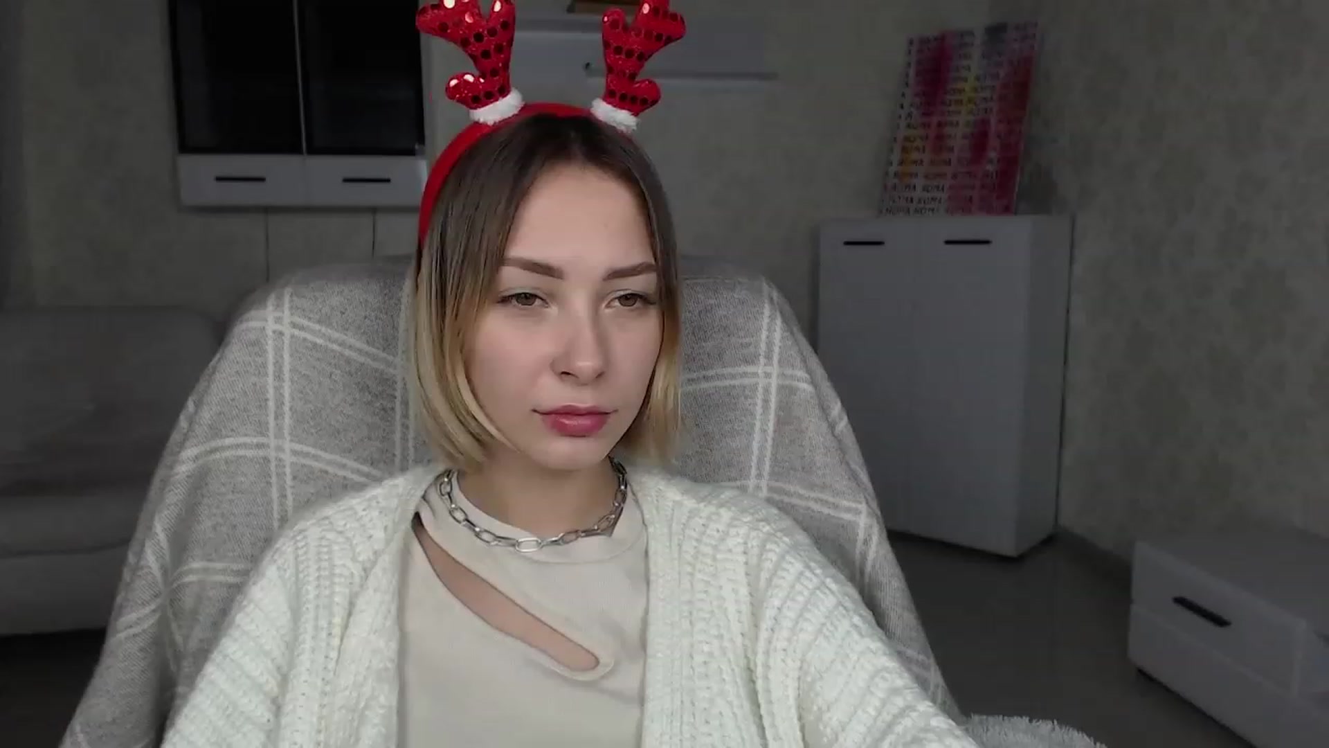 Gallery image thumbnail from Lady_lucky1's myfreecams stream on, 01/08/2023, 16:20 image 7 of 20