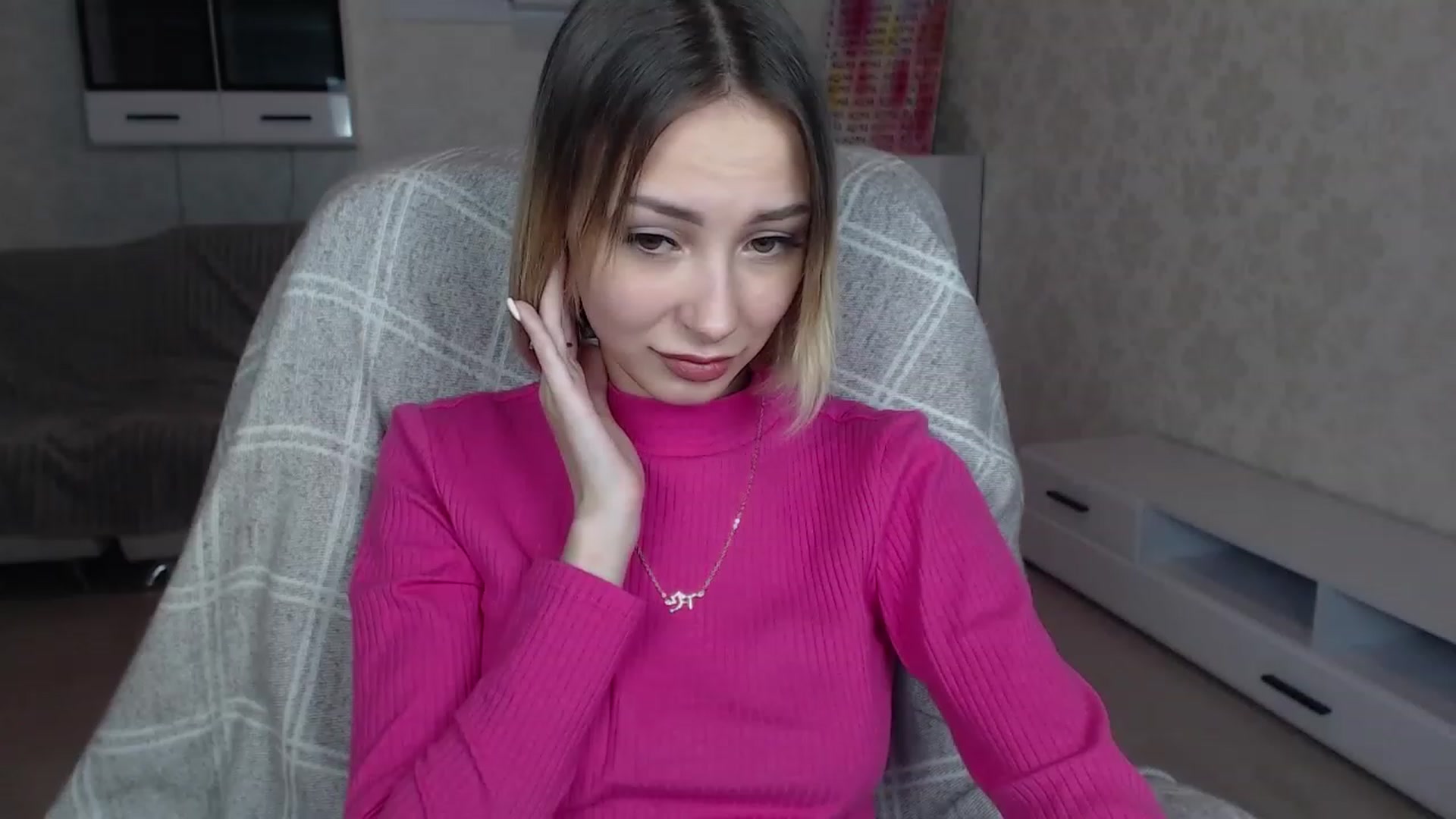 Gallery image thumbnail from Lady_lucky1's myfreecams stream on, 01/15/2023, 18:45 image 12 of 20