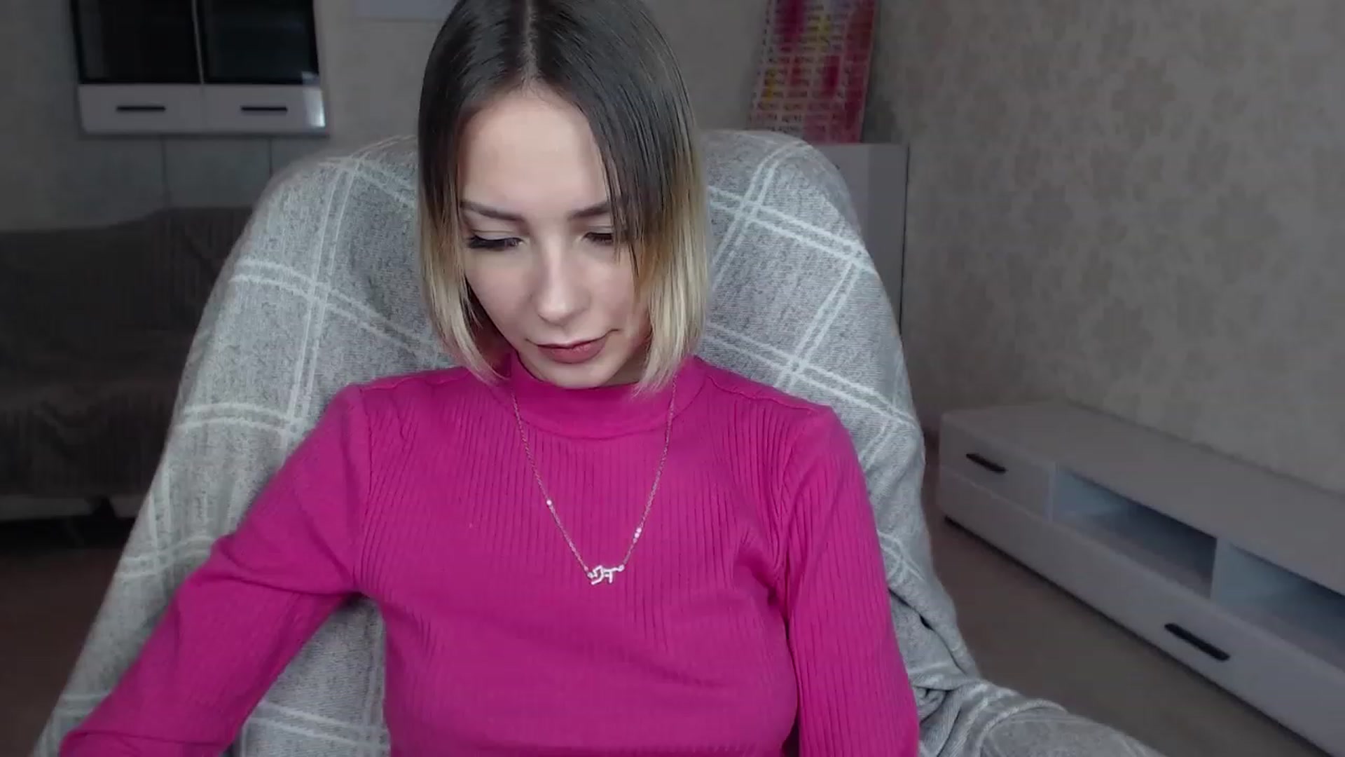 Gallery image thumbnail from Lady_lucky1's myfreecams stream on, 01/15/2023, 18:45 image 13 of 20