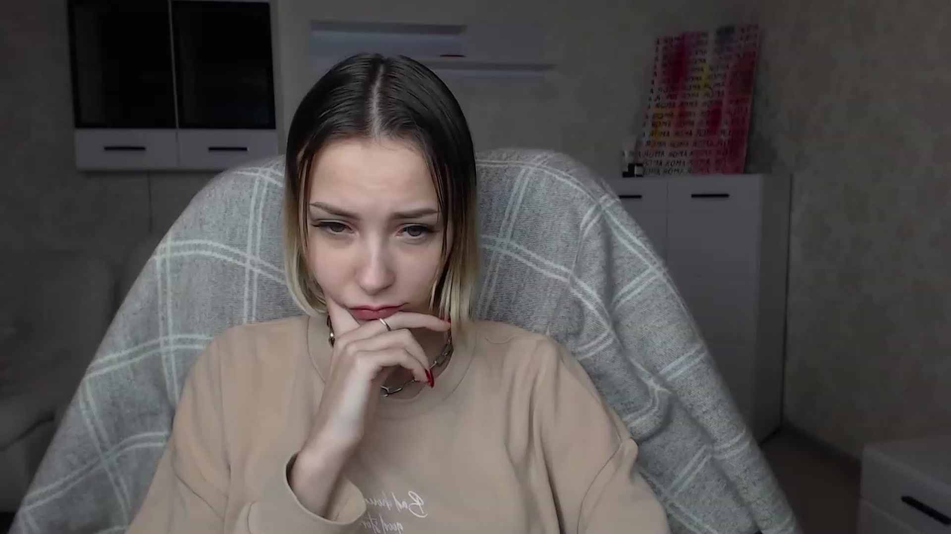 Gallery image thumbnail from Lady_lucky1's myfreecams stream on, 01/25/2023, 17:19 image 7 of 20