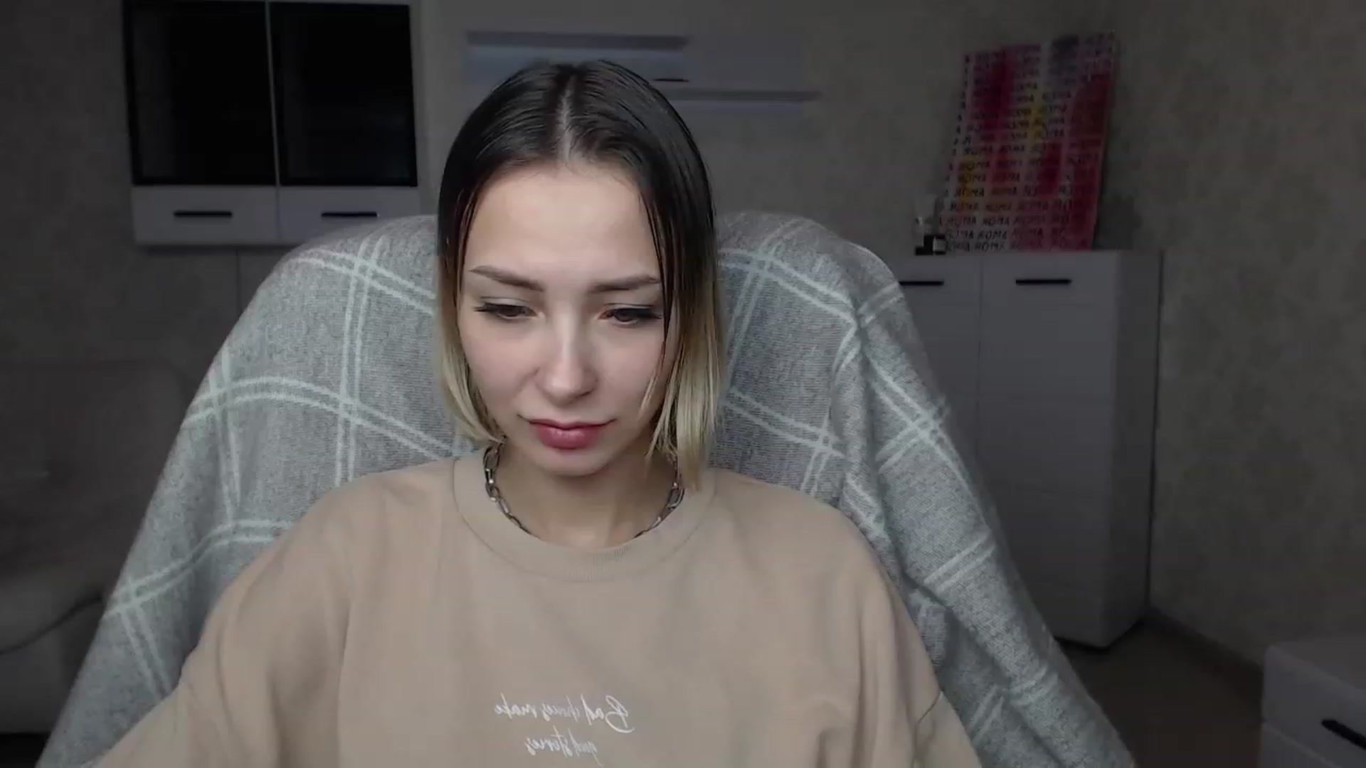 Gallery image thumbnail from Lady_lucky1's myfreecams stream on, 01/25/2023, 17:19 image 16 of 20