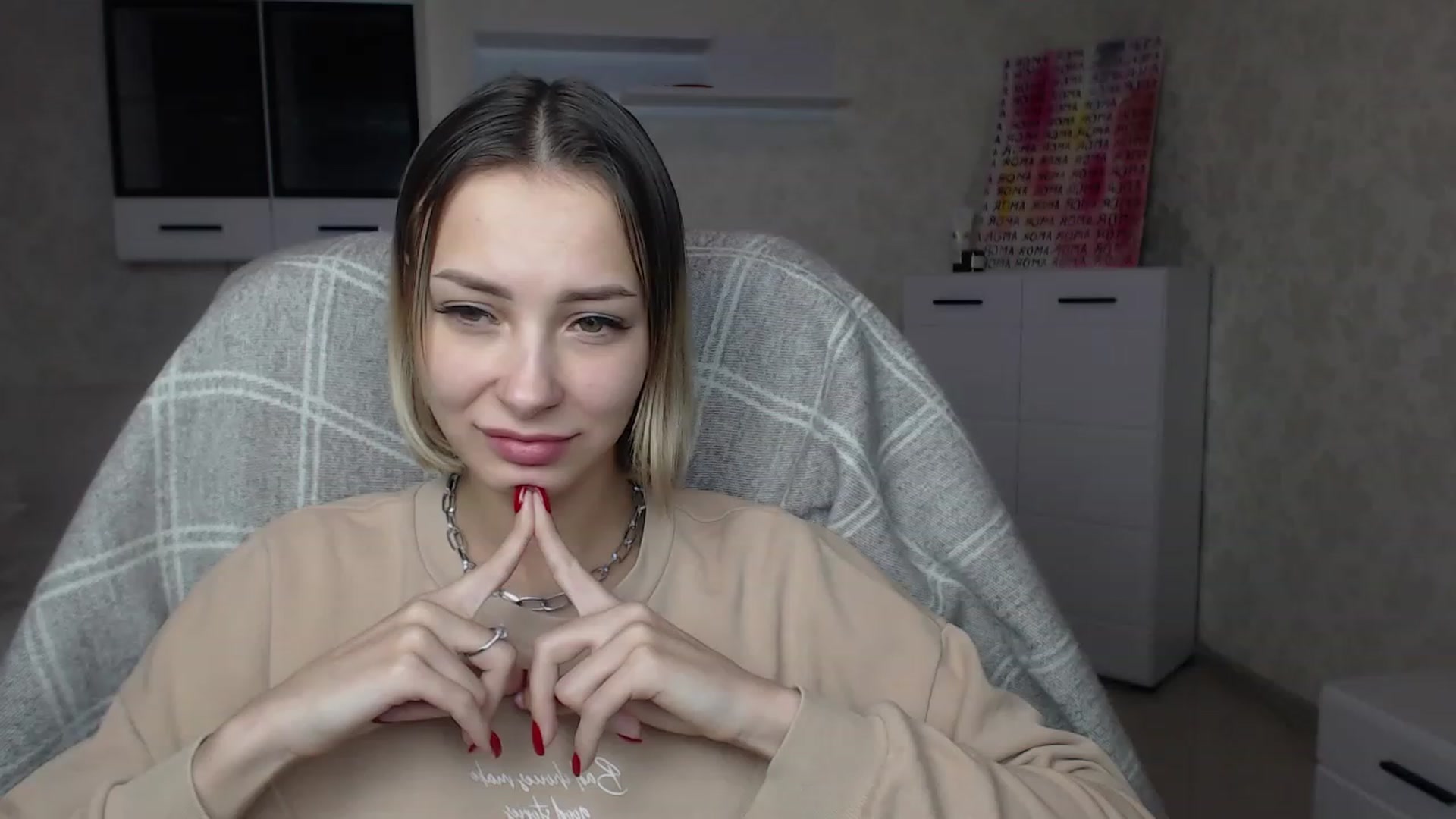 Gallery image thumbnail from Lady_lucky1's myfreecams stream on, 01/25/2023, 17:19 image 5 of 20