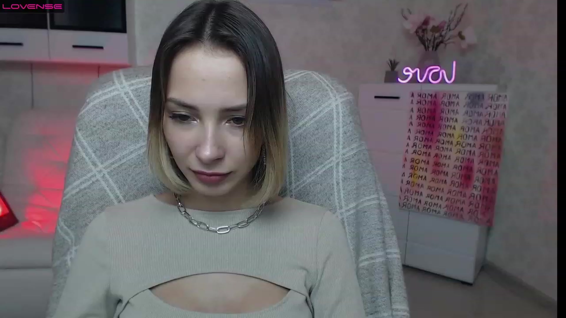 Gallery image thumbnail from Lady_lucky1's myfreecams stream on, 03/18/2023, 17:32 image 19 of 20