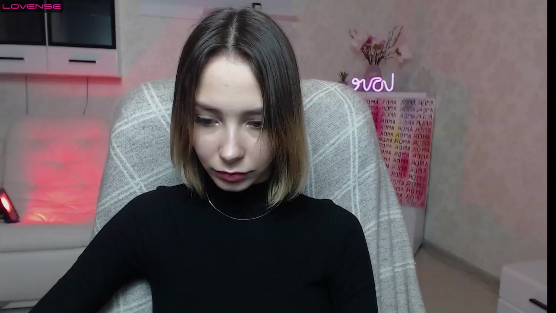 Gallery image thumbnail from Lady_lucky1's myfreecams stream on, 03/19/2023, 16:41 image 20 of 20