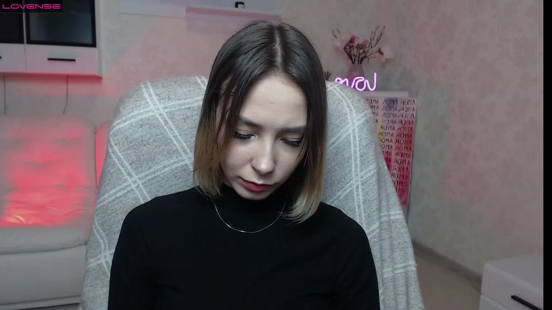 Gallery image thumbnail from Lady_lucky1's myfreecams stream on, 03/19/2023, 16:41 image 7 of 20