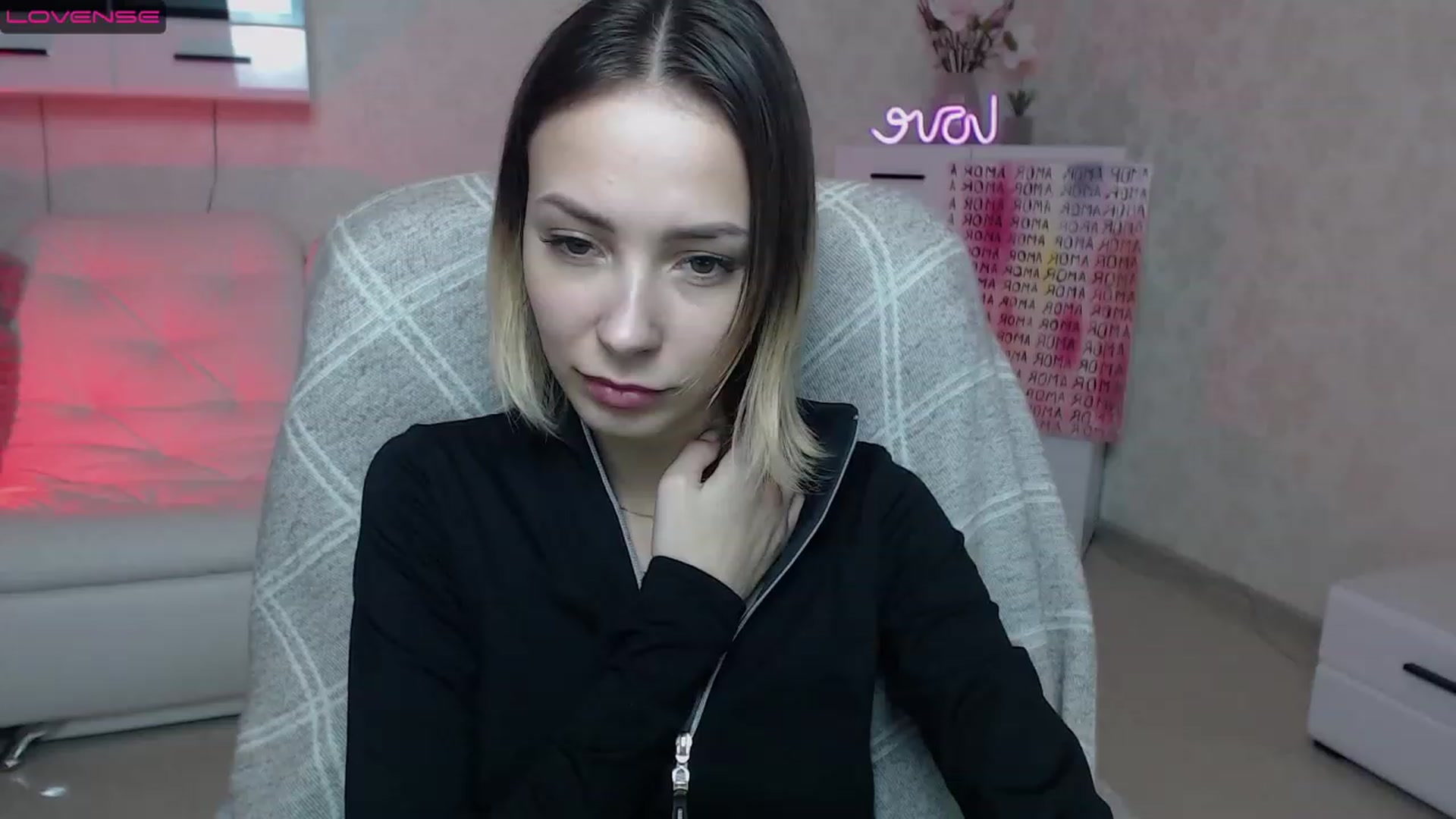Gallery image thumbnail from Lady_lucky1's myfreecams stream on, 03/26/2023, 17:39 image 10 of 20