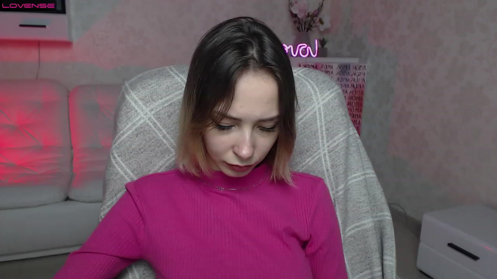 Gallery image thumbnail from Lady_lucky1's myfreecams stream on, 03/27/2023, 16:40 image 3 of 20
