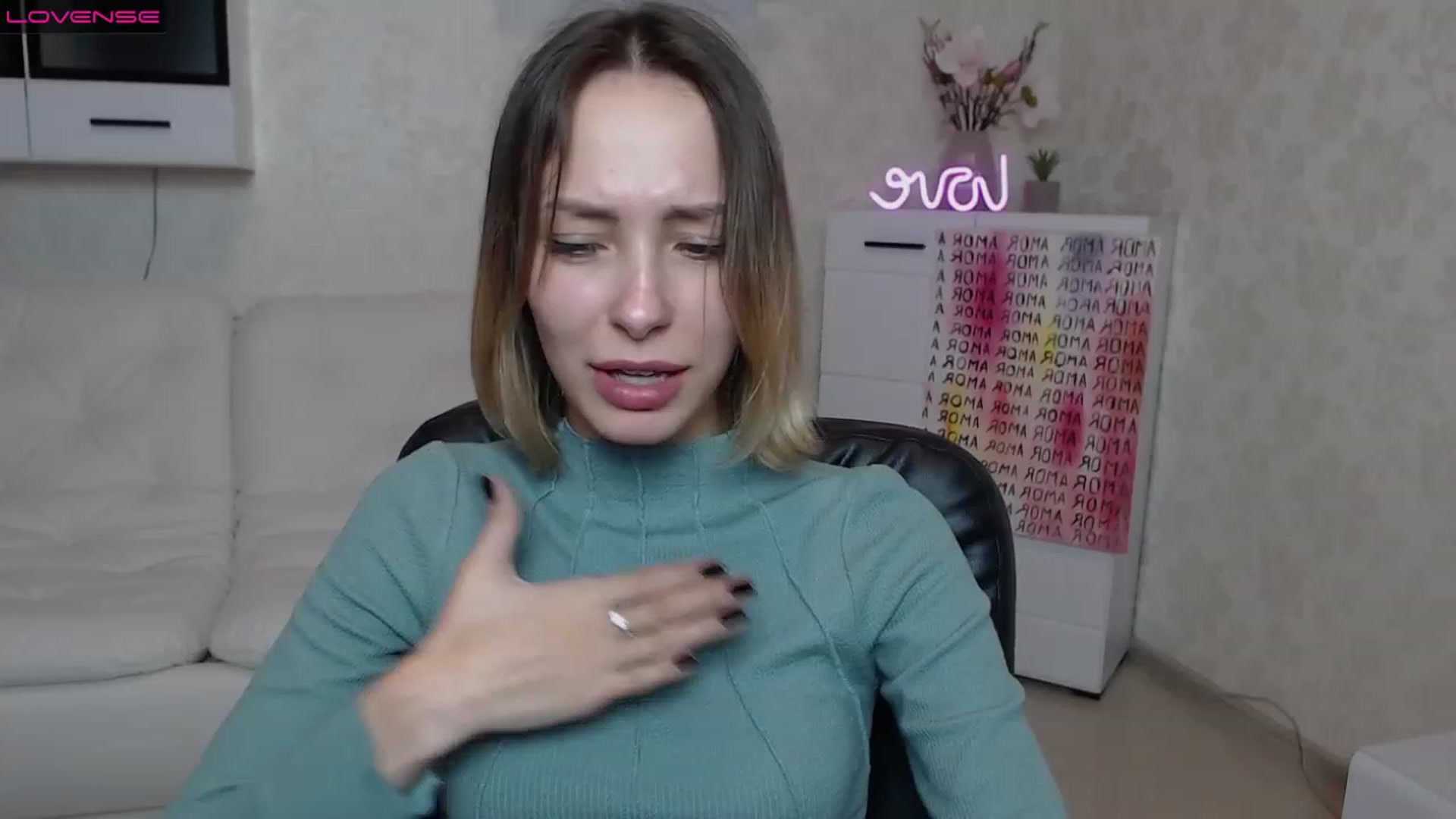 Gallery image thumbnail from Lady_lucky1's myfreecams stream on, 04/01/2023, 18:17 image 20 of 20