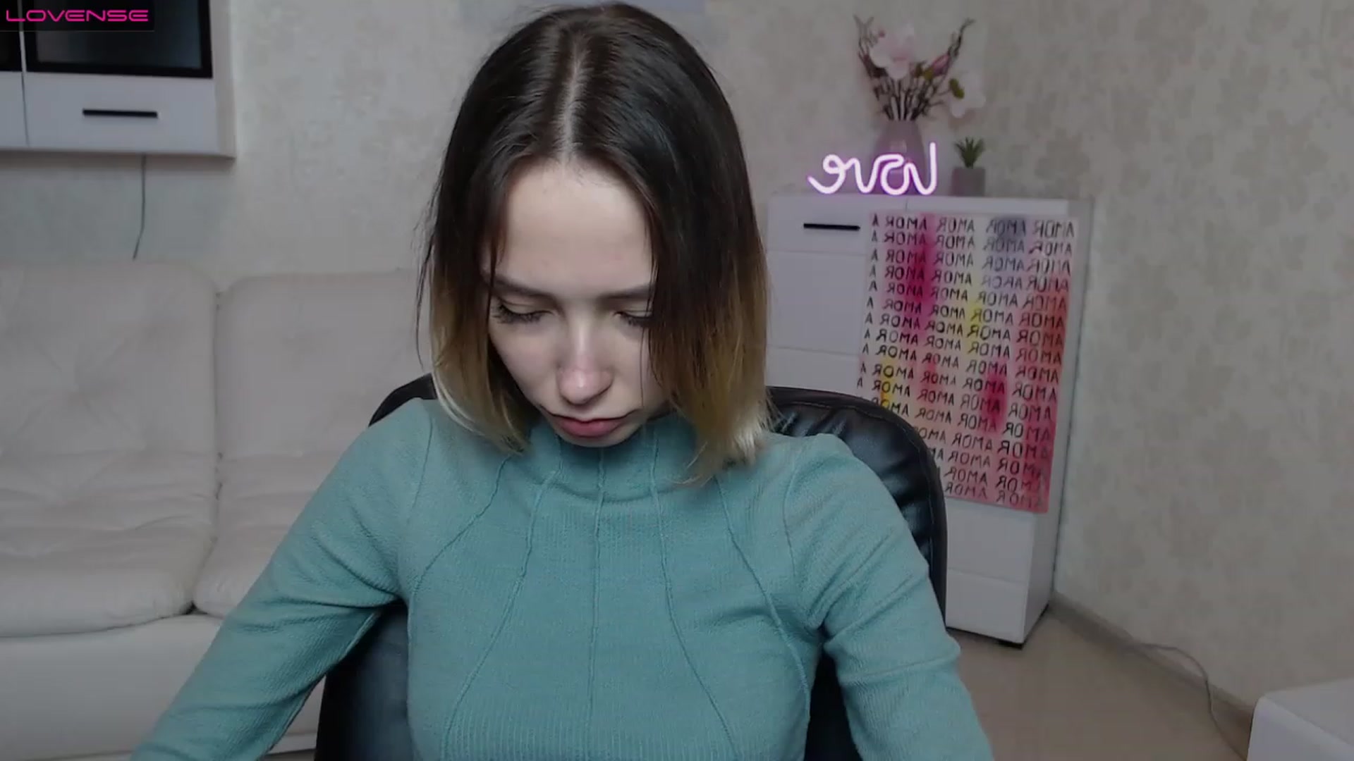 Gallery image thumbnail from Lady_lucky1's myfreecams stream on, 04/01/2023, 18:17 image 19 of 20