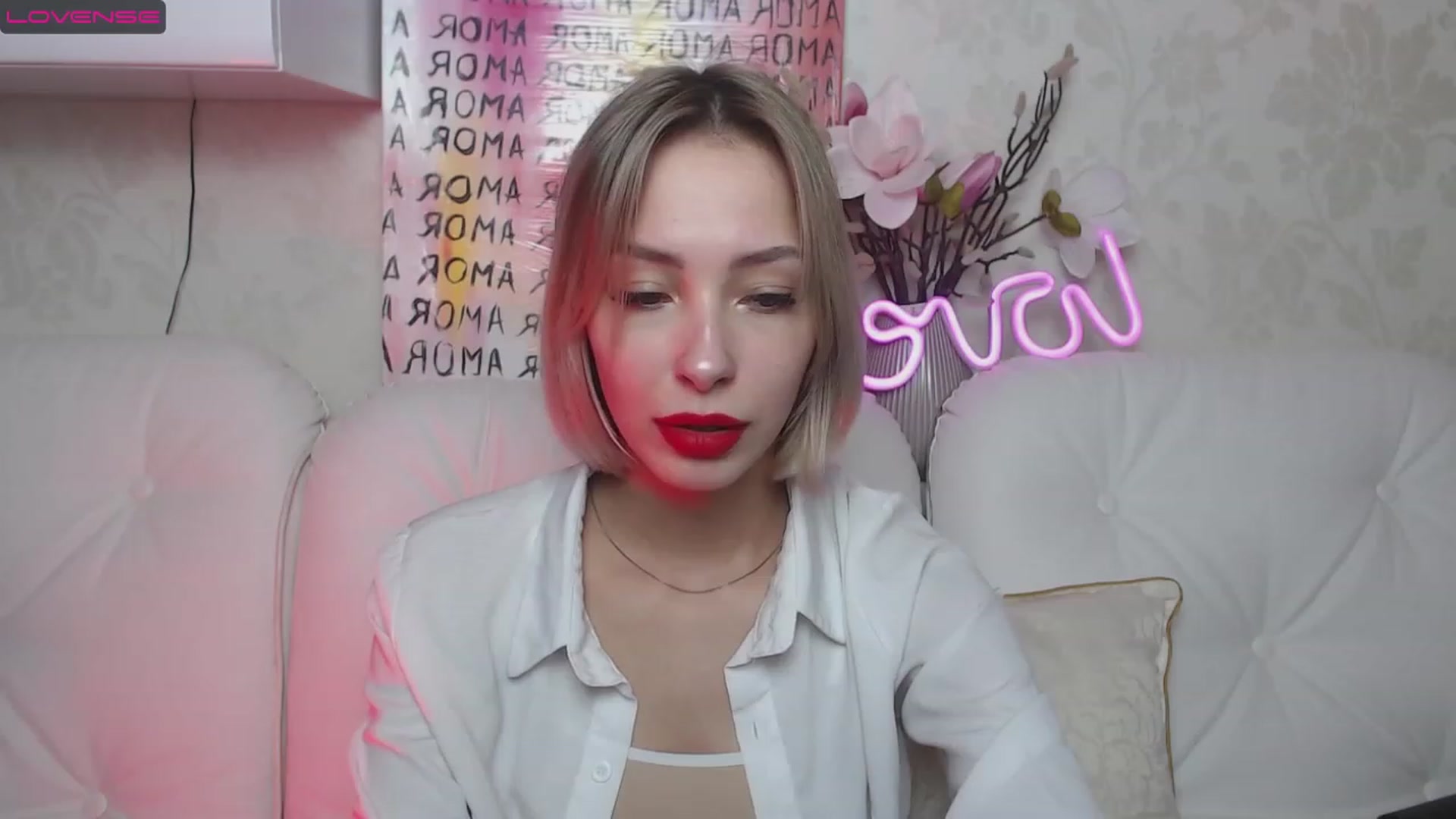 Gallery image thumbnail from Lady_lucky1's myfreecams stream on, 04/06/2023, 15:45 image 3 of 20