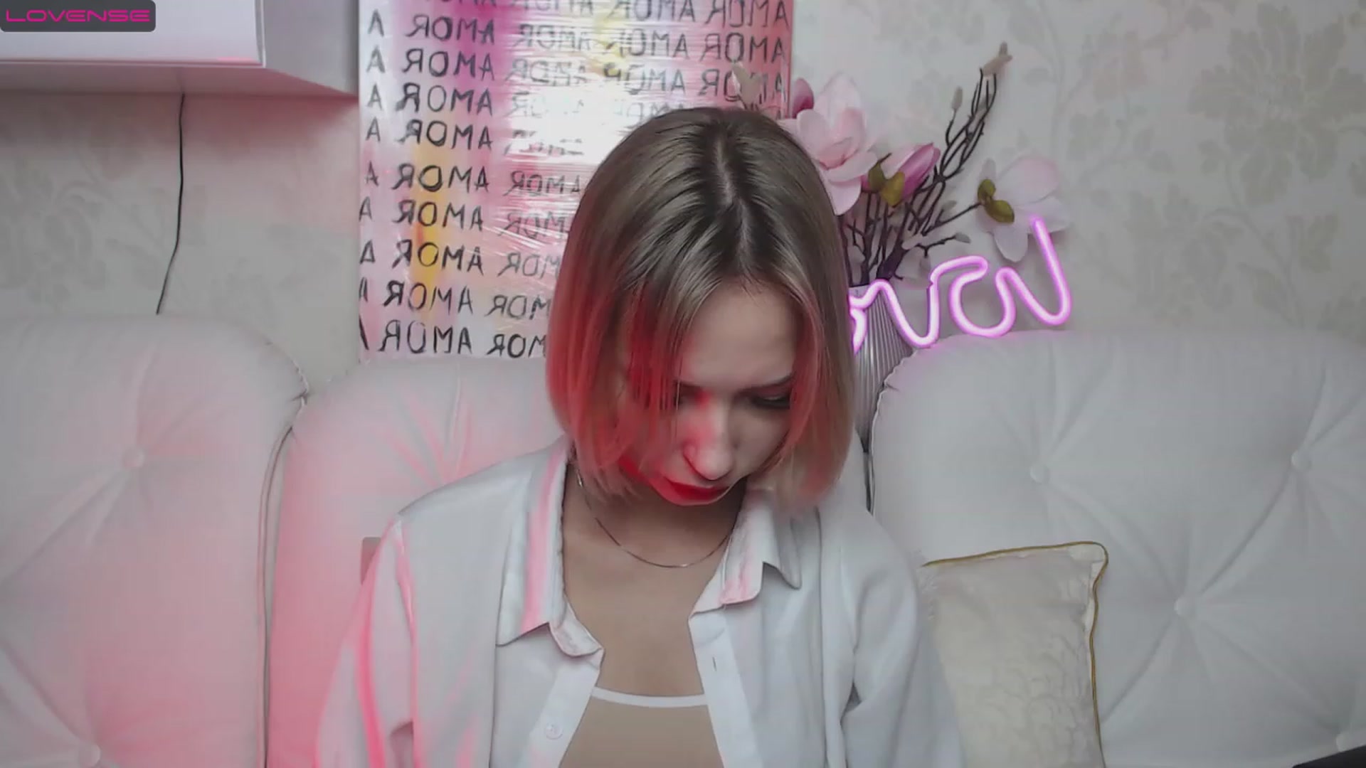 Gallery image thumbnail from Lady_lucky1's myfreecams stream on, 04/06/2023, 15:45 image 7 of 20