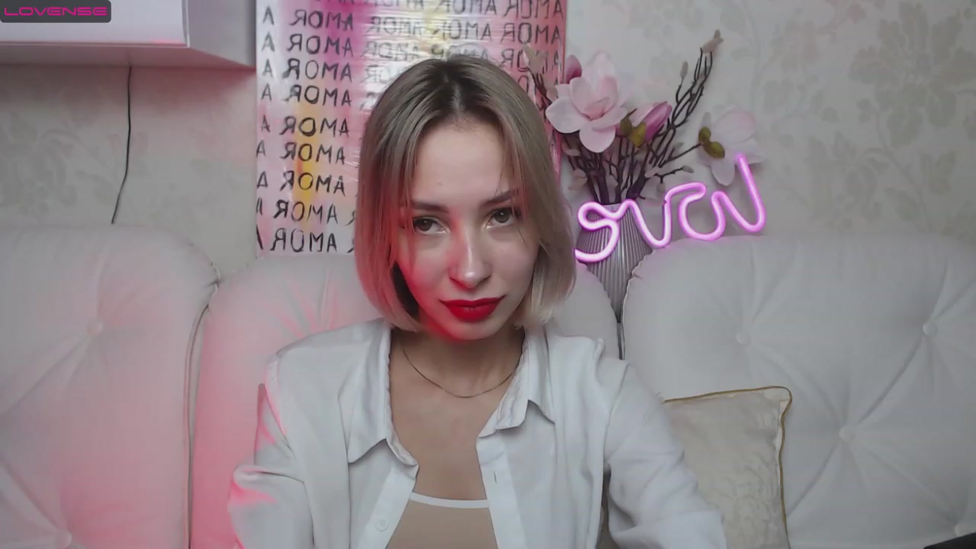 Gallery image thumbnail from Lady_lucky1's myfreecams stream on, 04/06/2023, 15:45 image 15 of 20