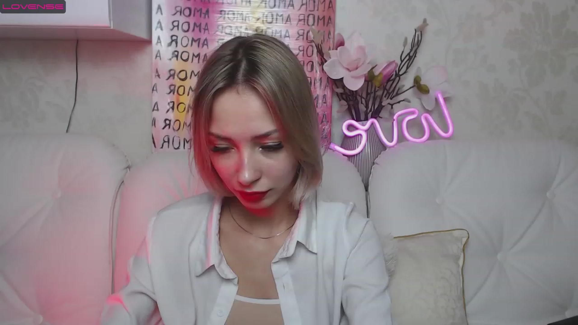 Gallery image thumbnail from Lady_lucky1's myfreecams stream on, 04/06/2023, 15:45 image 17 of 20