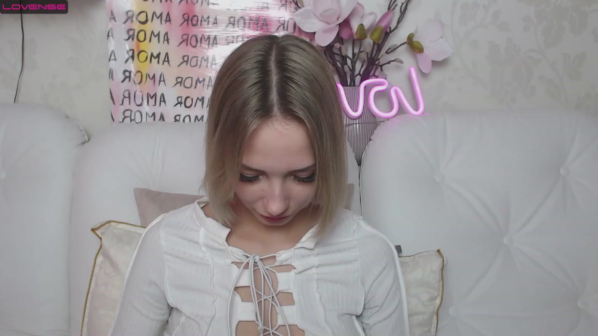 Gallery image thumbnail from Lady_lucky1's myfreecams stream on, 04/08/2023, 16:02 image 5 of 20