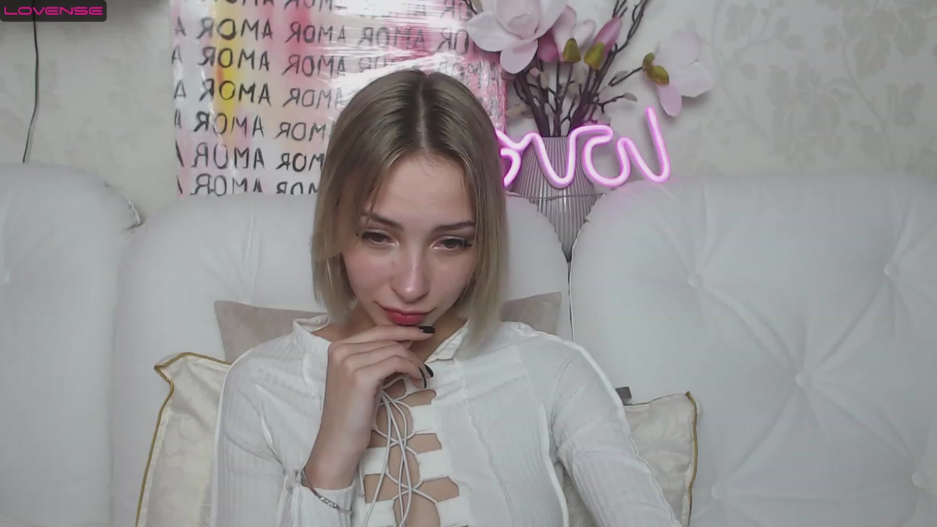 Gallery image thumbnail from Lady_lucky1's myfreecams stream on, 04/08/2023, 16:02 image 15 of 20