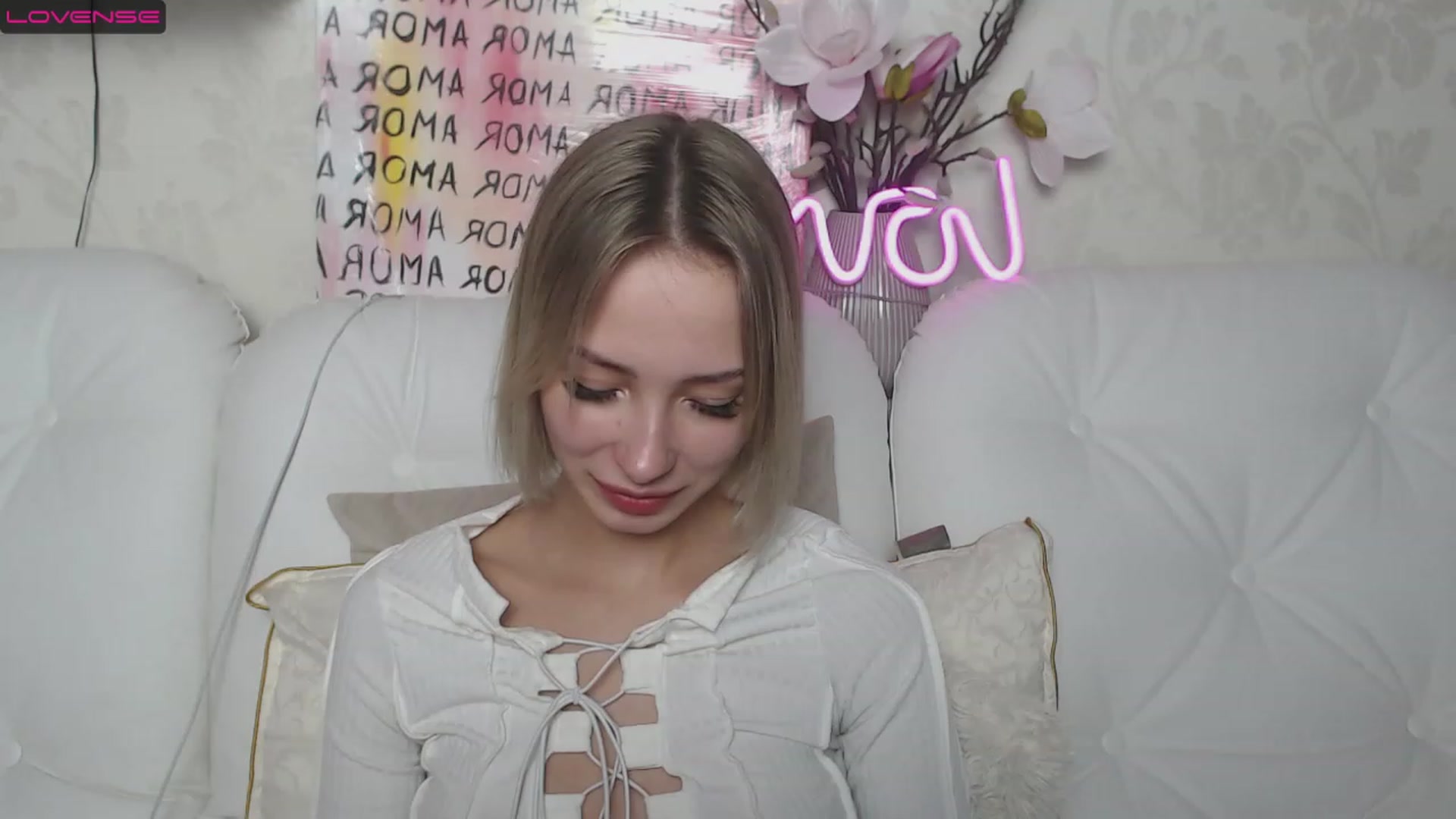 Gallery image thumbnail from Lady_lucky1's myfreecams stream on, 04/08/2023, 16:35 image 19 of 20