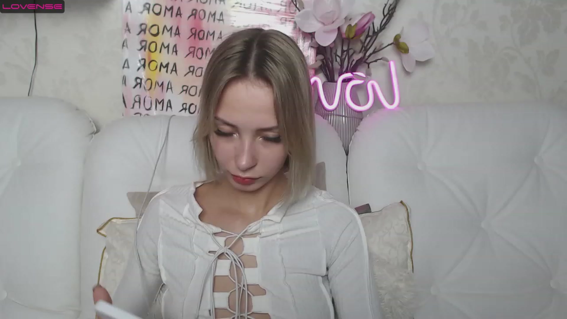 Gallery image thumbnail from Lady_lucky1's myfreecams stream on, 04/08/2023, 16:35 image 1 of 20