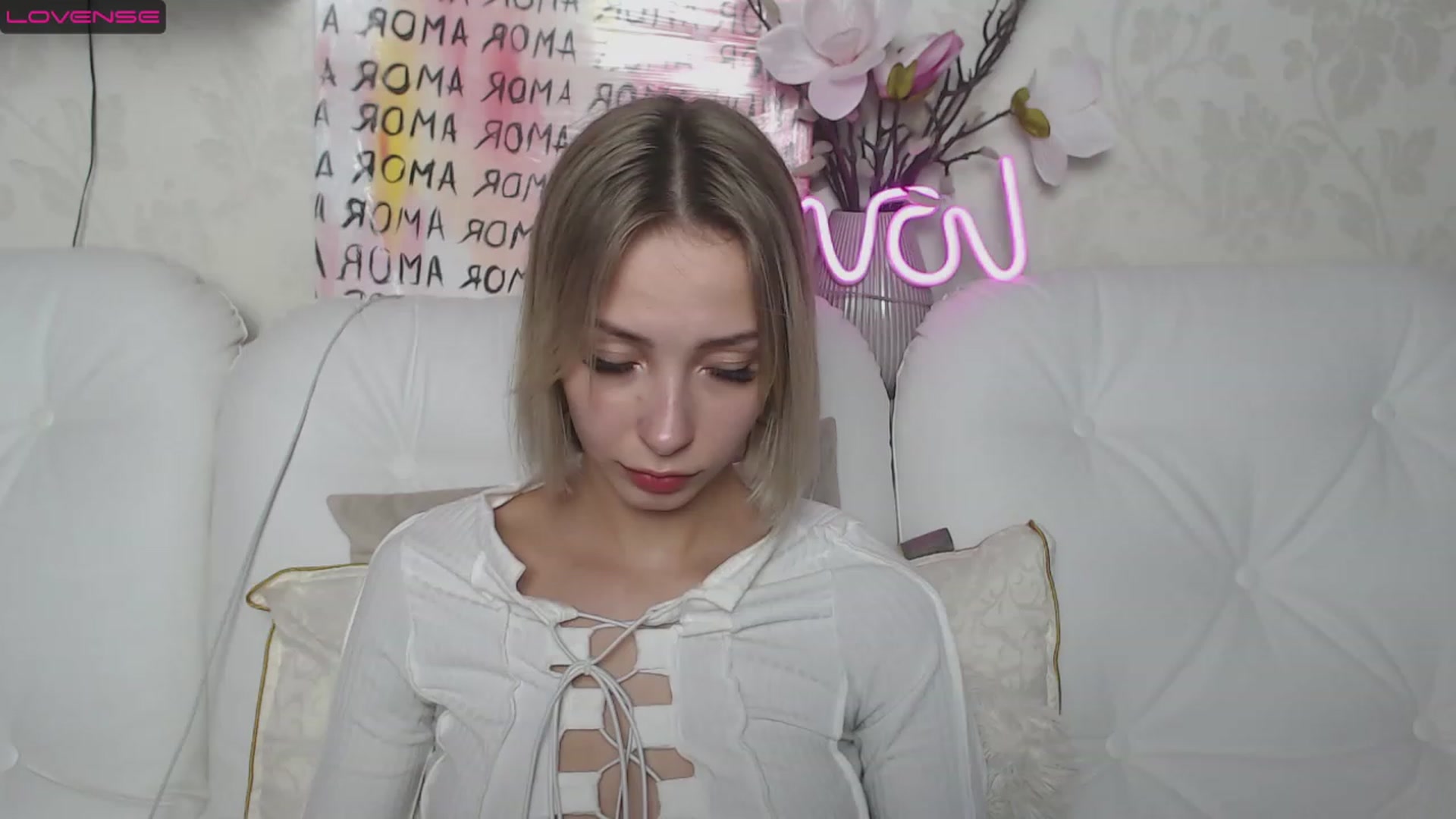 Gallery image thumbnail from Lady_lucky1's myfreecams stream on, 04/08/2023, 16:35 image 12 of 20