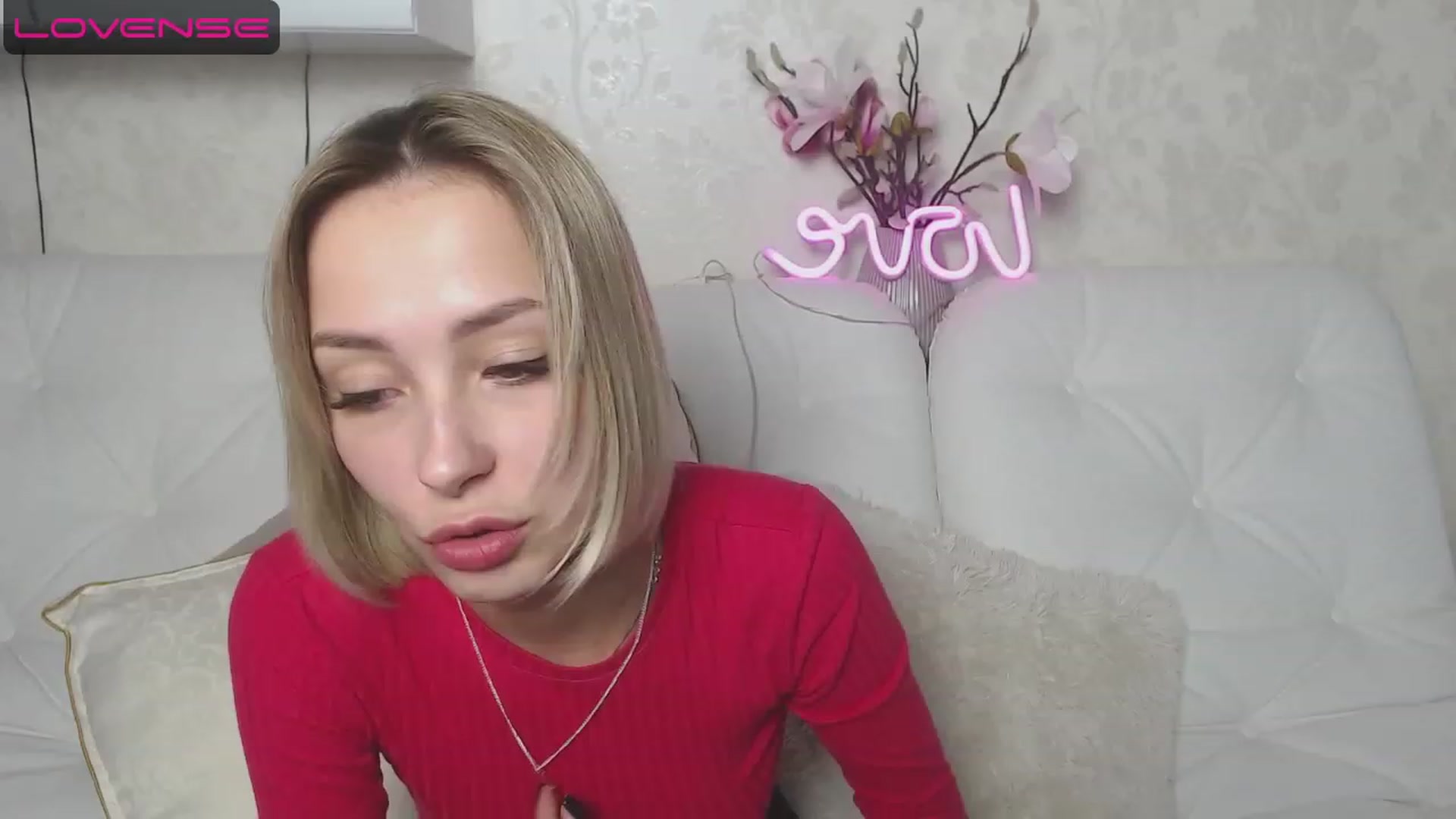 Gallery image thumbnail from Lady_lucky1's myfreecams stream on, 04/13/2023, 18:29 image 6 of 20